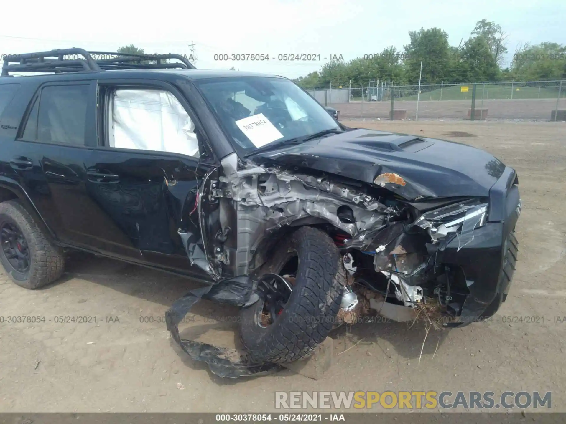 6 Photograph of a damaged car JTEBU5JR9L5830213 TOYOTA 4RUNNER 2020