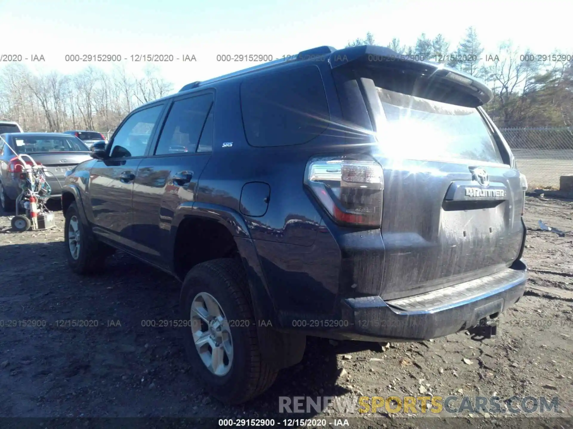 3 Photograph of a damaged car JTEBU5JR9L5834150 TOYOTA 4RUNNER 2020