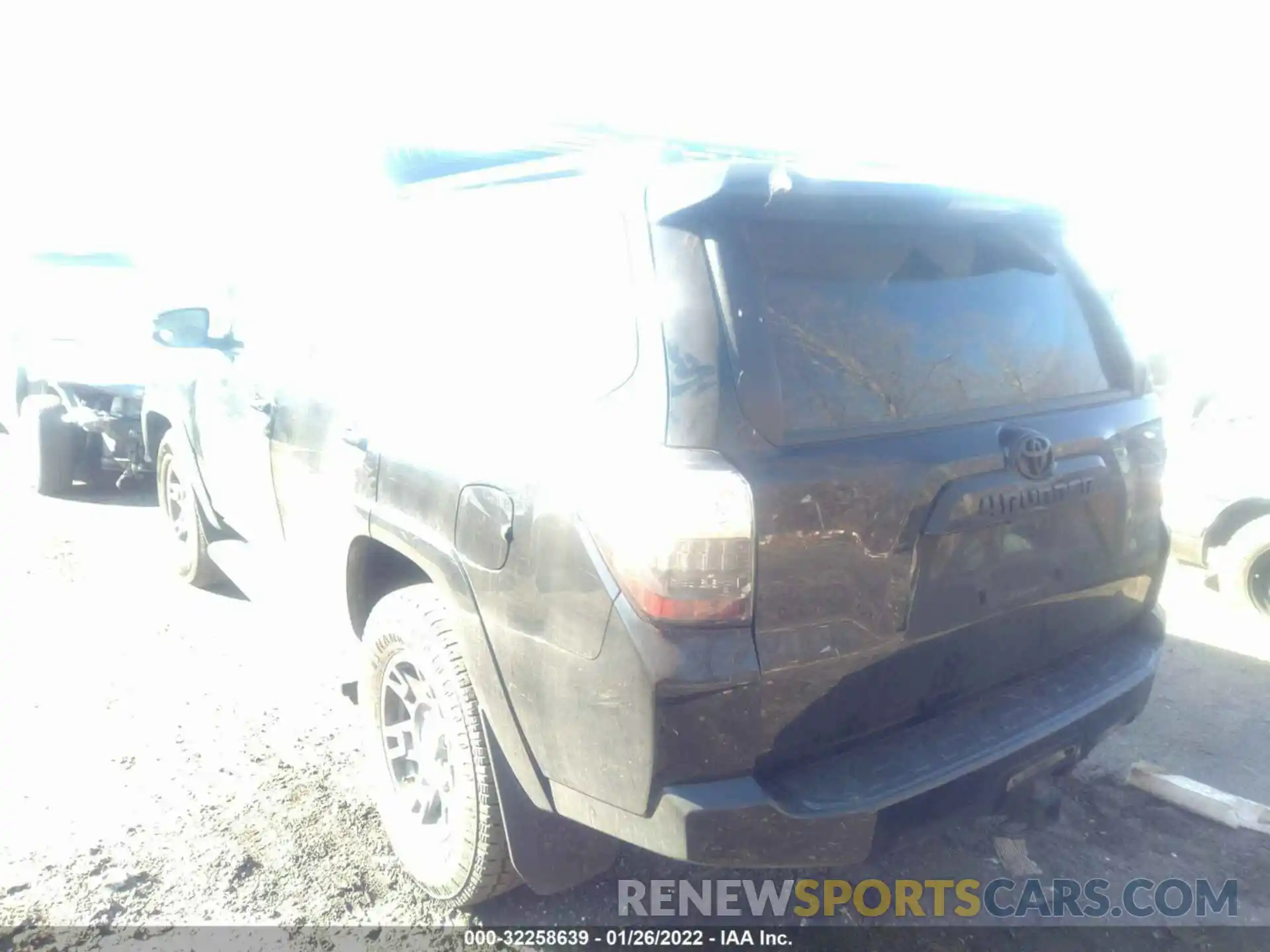 3 Photograph of a damaged car JTEBU5JR9L5835279 TOYOTA 4RUNNER 2020