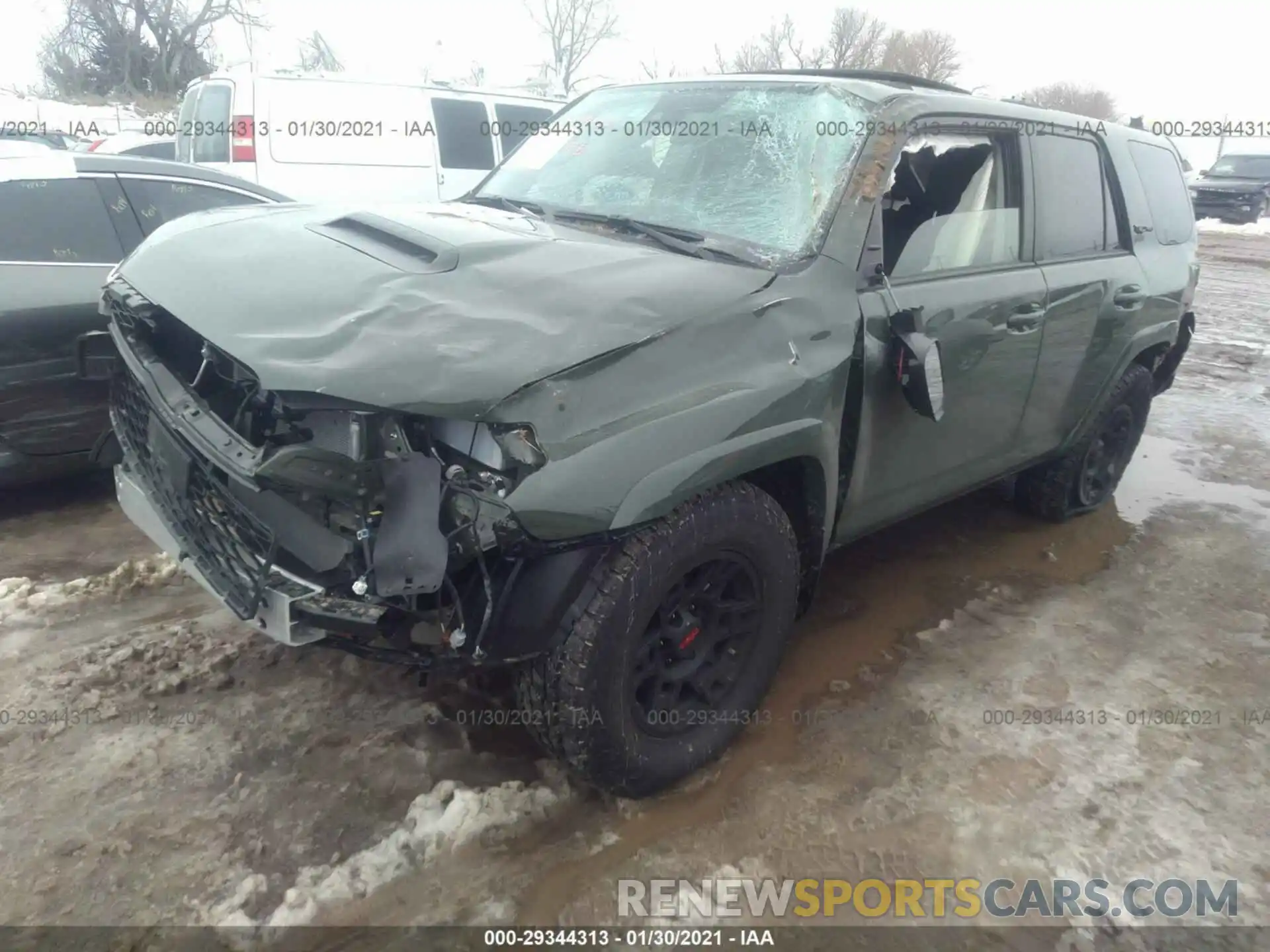 2 Photograph of a damaged car JTEBU5JR9L5835671 TOYOTA 4RUNNER 2020