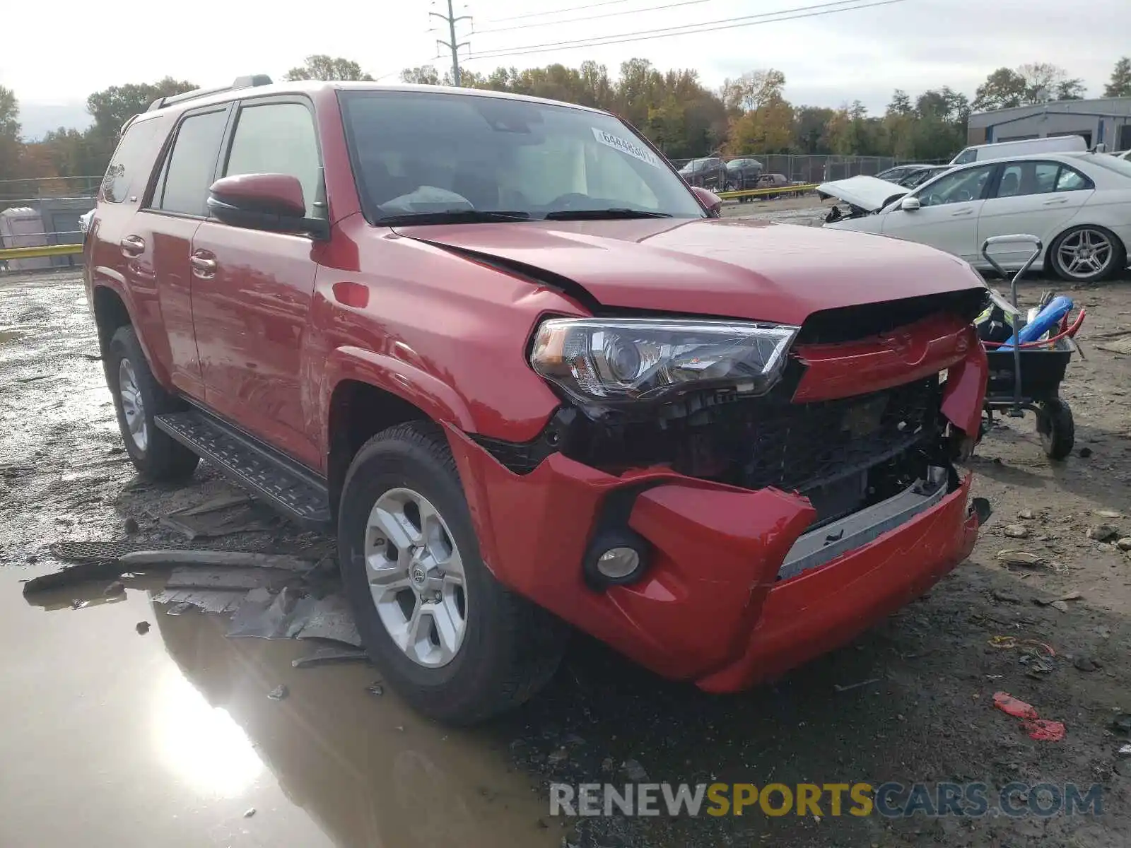 1 Photograph of a damaged car JTEBU5JRXL5738253 TOYOTA 4RUNNER 2020