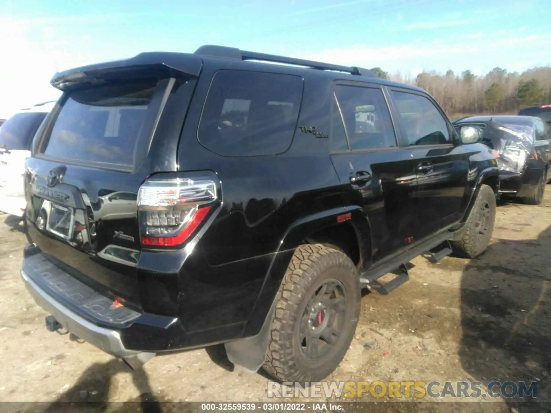 4 Photograph of a damaged car JTEBU5JRXL5743985 TOYOTA 4RUNNER 2020