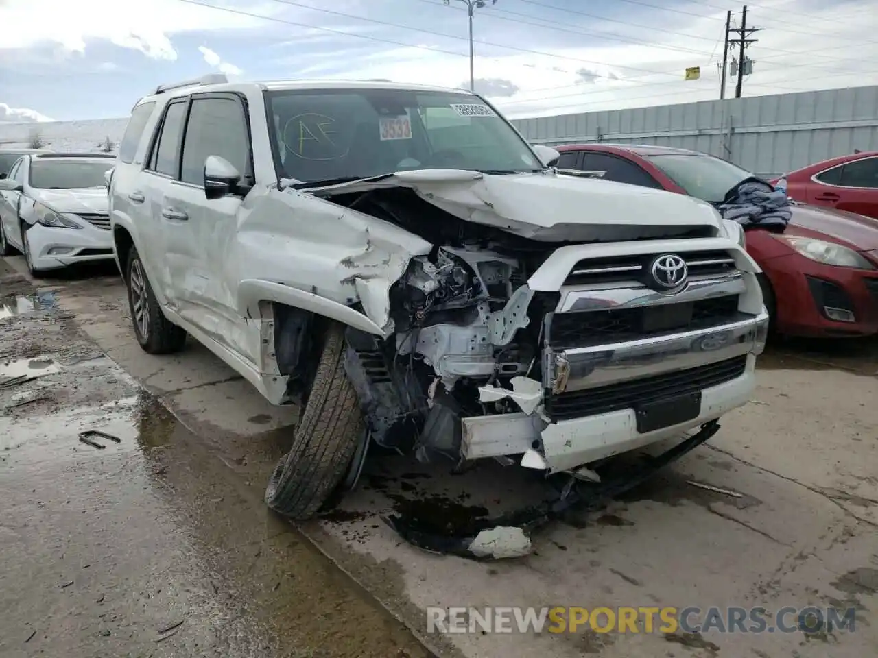 1 Photograph of a damaged car JTEBU5JRXL5745493 TOYOTA 4RUNNER 2020