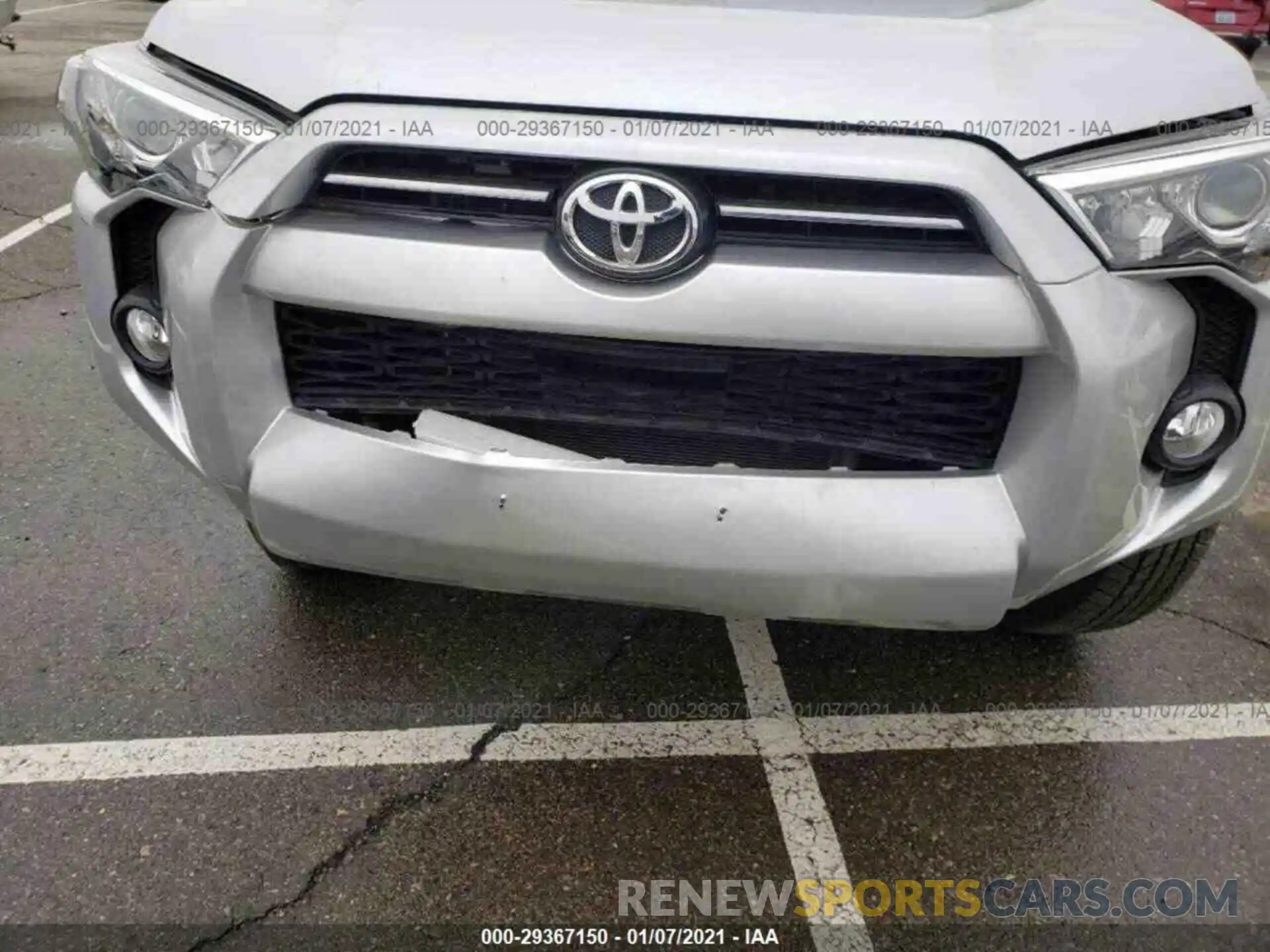 14 Photograph of a damaged car JTEBU5JRXL5746286 TOYOTA 4RUNNER 2020