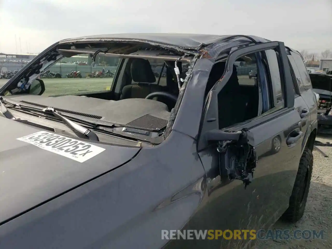 9 Photograph of a damaged car JTEBU5JRXL5750094 TOYOTA 4RUNNER 2020