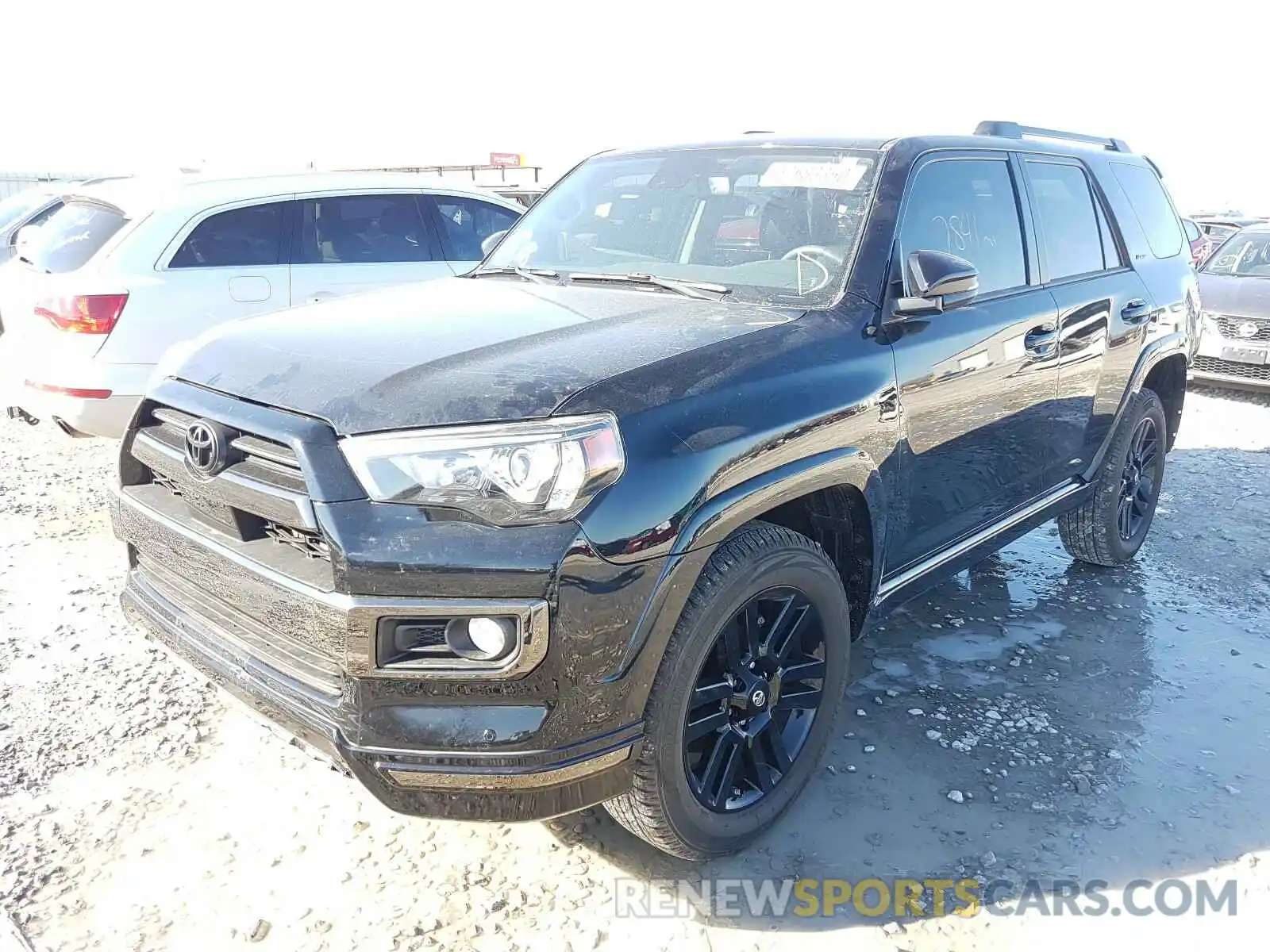 2 Photograph of a damaged car JTEBU5JRXL5753254 TOYOTA 4RUNNER 2020