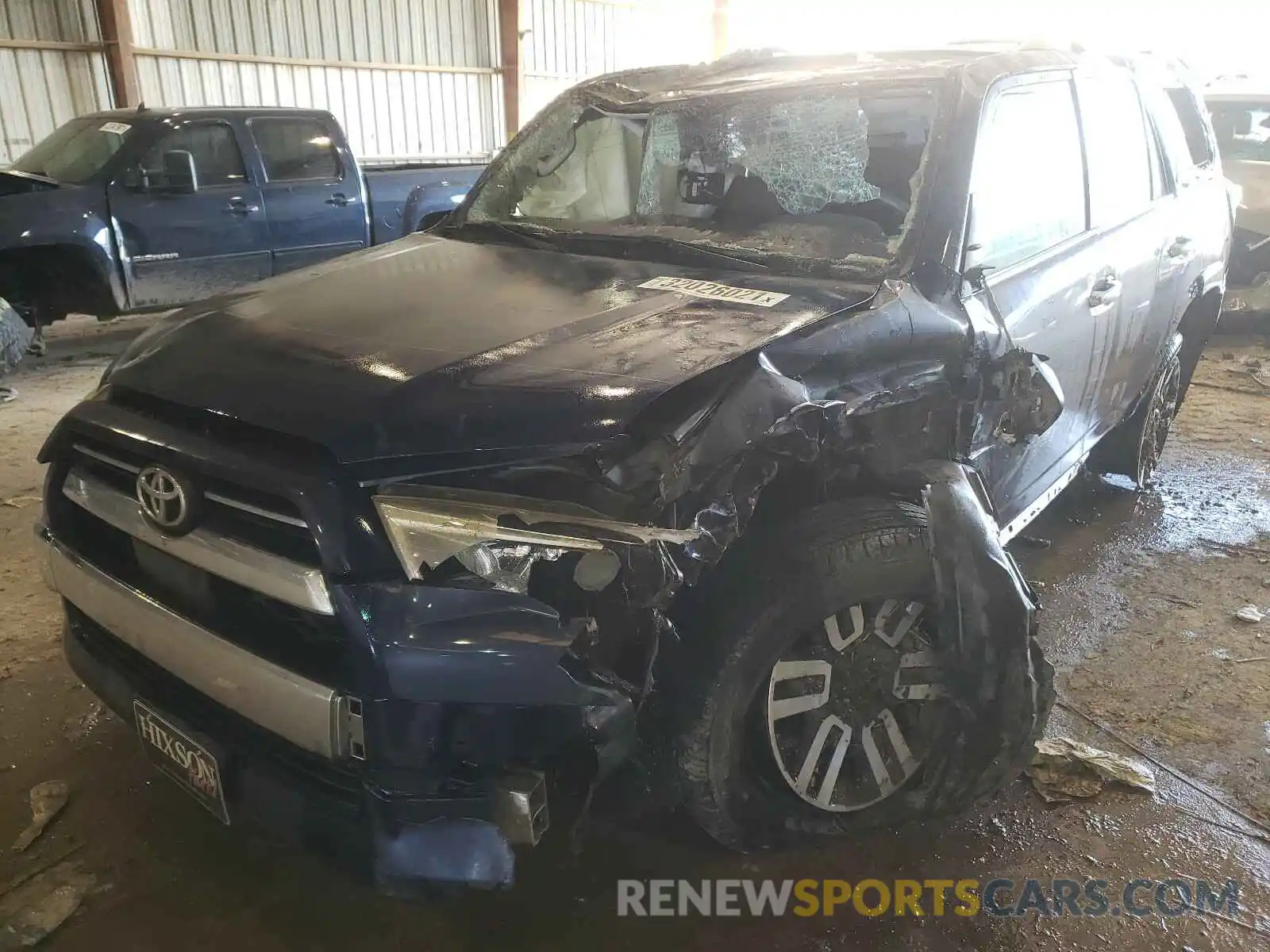 2 Photograph of a damaged car JTEBU5JRXL5753769 TOYOTA 4RUNNER 2020