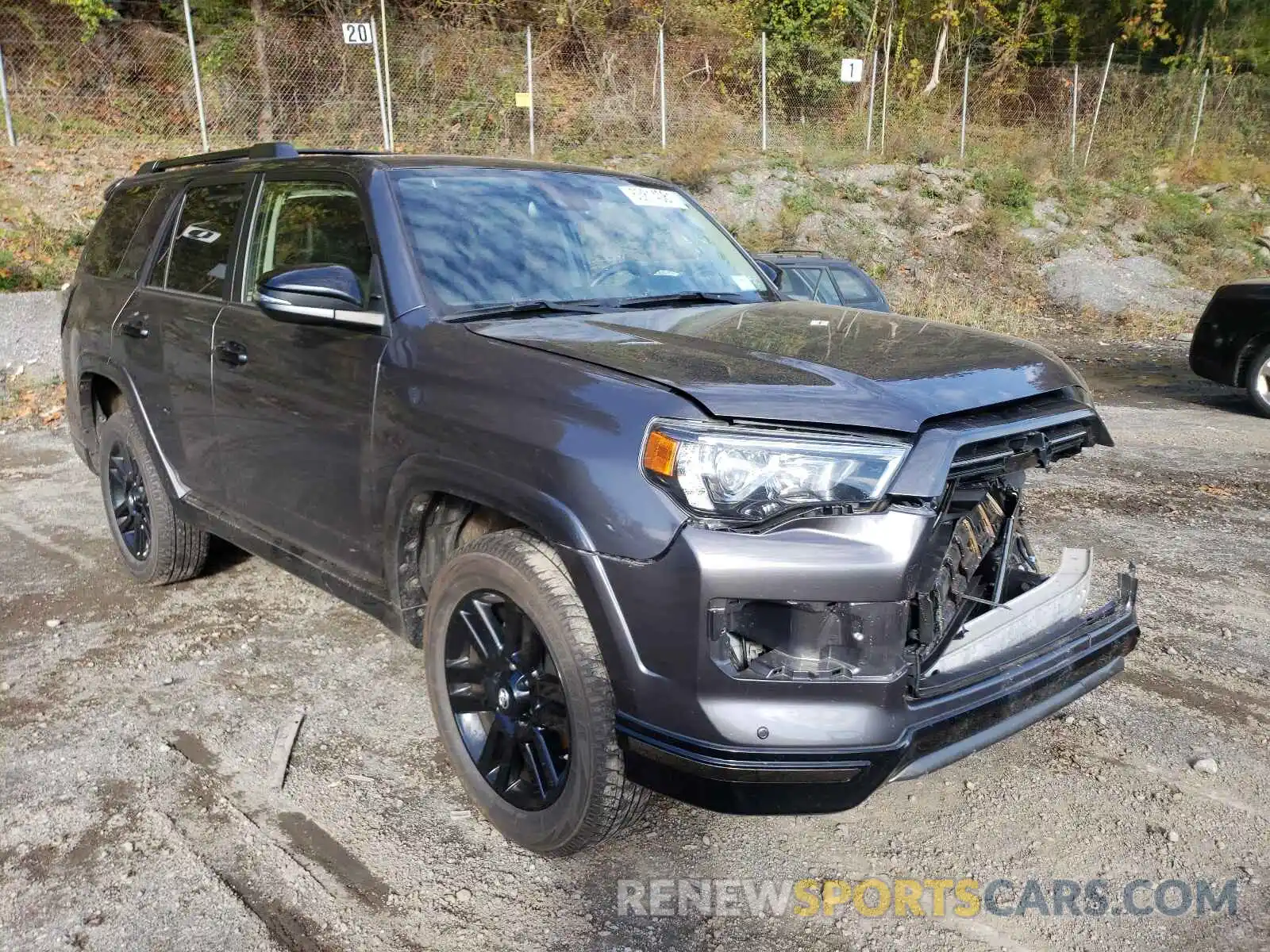 1 Photograph of a damaged car JTEBU5JRXL5757739 TOYOTA 4RUNNER 2020