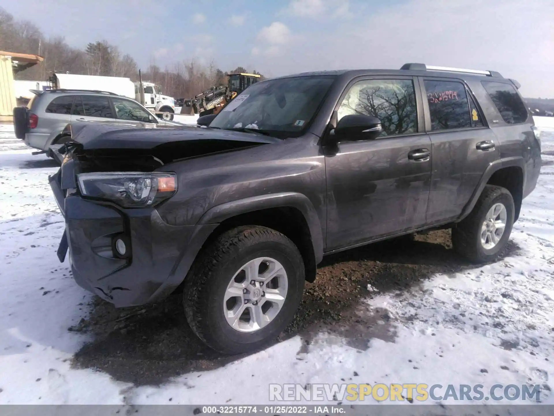 2 Photograph of a damaged car JTEBU5JRXL5764769 TOYOTA 4RUNNER 2020