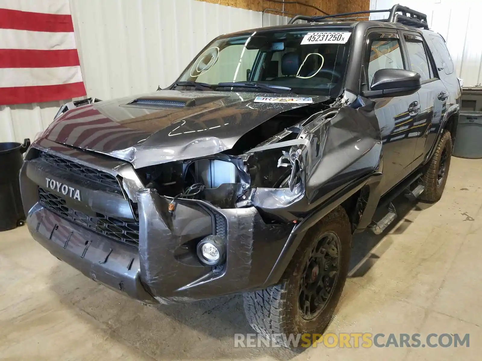 2 Photograph of a damaged car JTEBU5JRXL5767199 TOYOTA 4RUNNER 2020