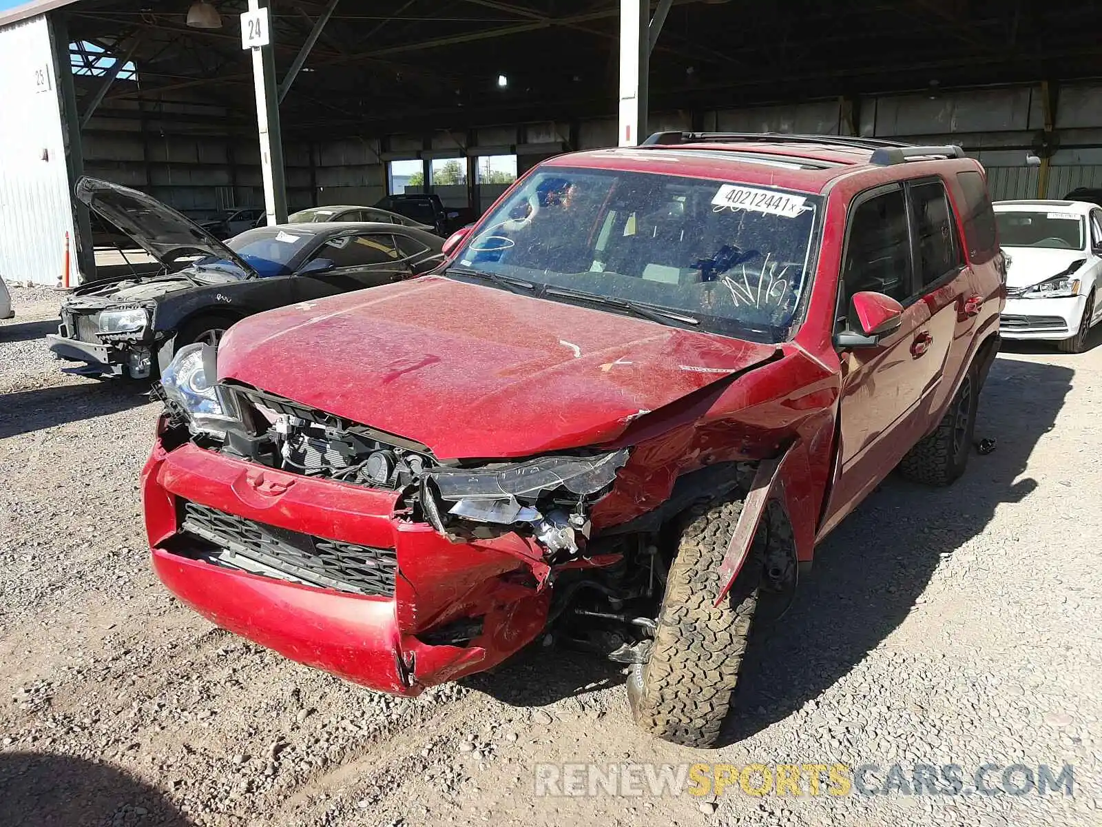 2 Фотография поврежденного автомобиля JTEBU5JRXL5768434 TOYOTA 4RUNNER 2020