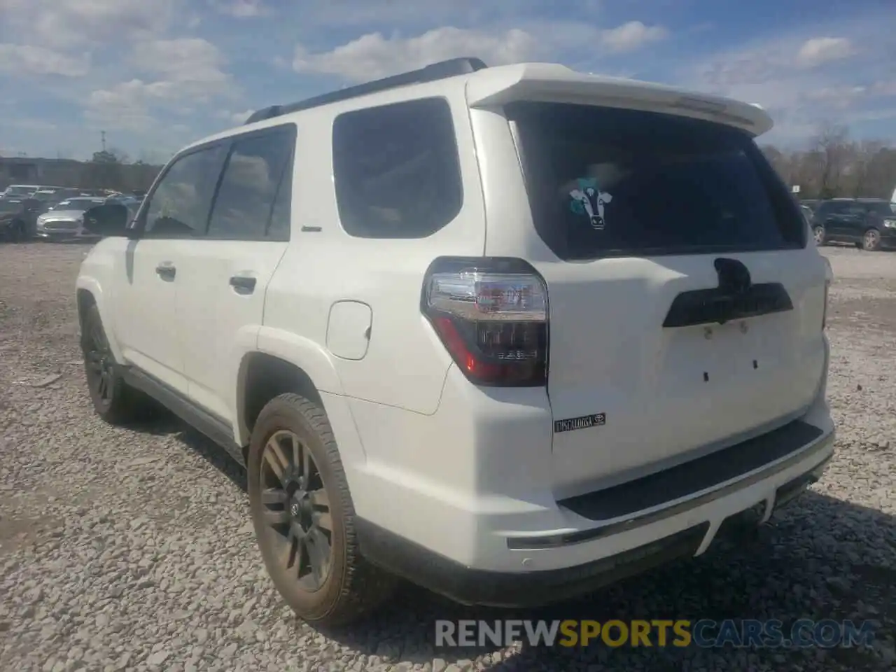 3 Photograph of a damaged car JTEBU5JRXL5770555 TOYOTA 4RUNNER 2020