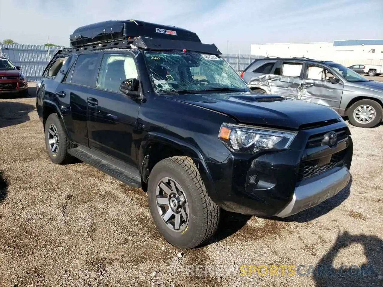 1 Photograph of a damaged car JTEBU5JRXL5772290 TOYOTA 4RUNNER 2020