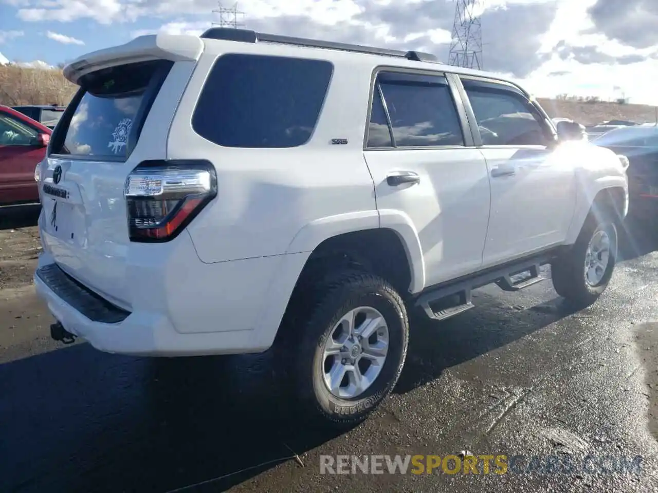 3 Photograph of a damaged car JTEBU5JRXL5787596 TOYOTA 4RUNNER 2020