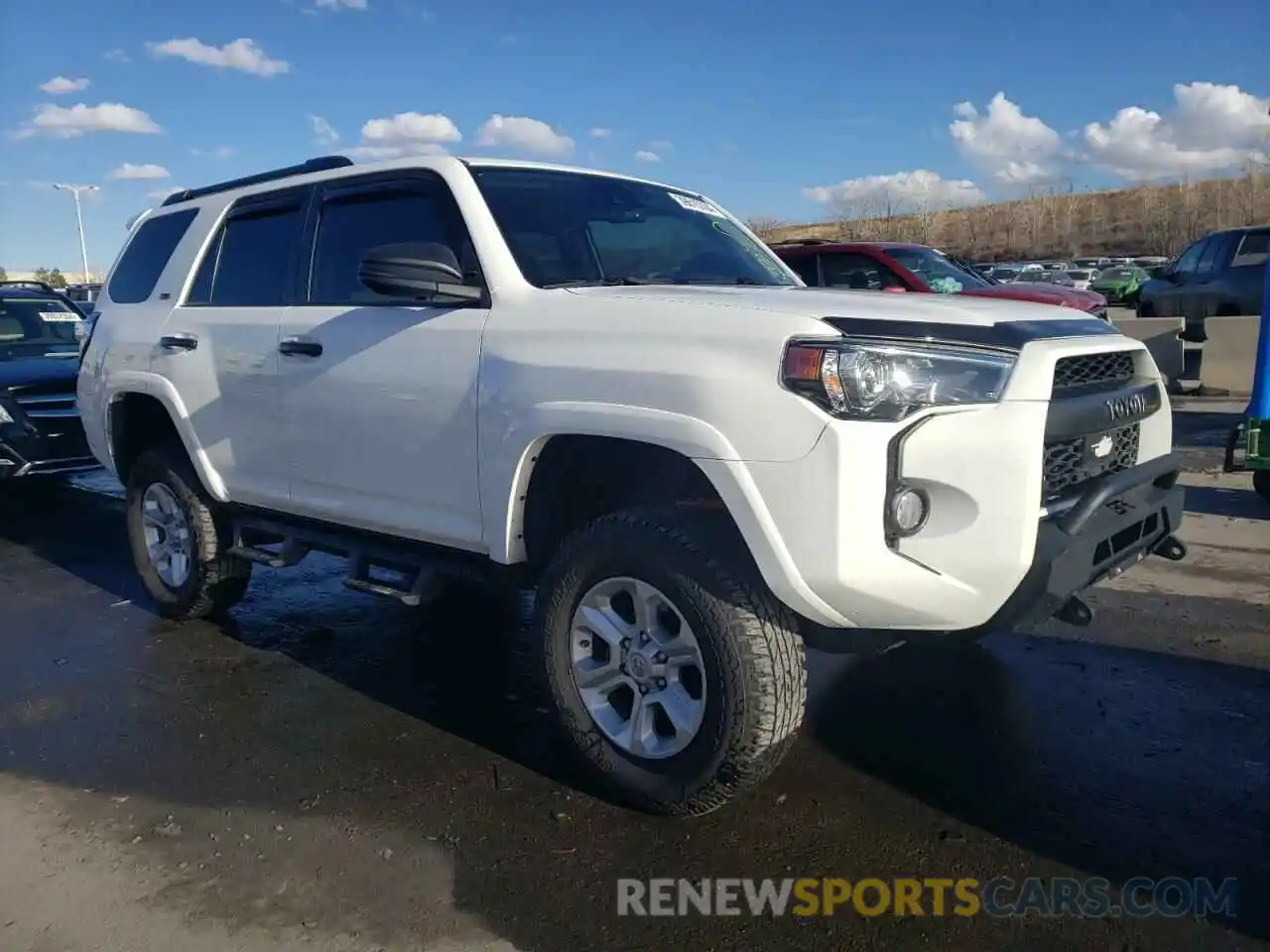 4 Photograph of a damaged car JTEBU5JRXL5787596 TOYOTA 4RUNNER 2020