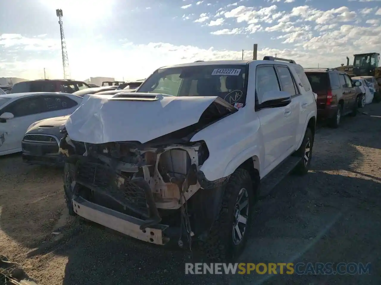 2 Photograph of a damaged car JTEBU5JRXL5788361 TOYOTA 4RUNNER 2020