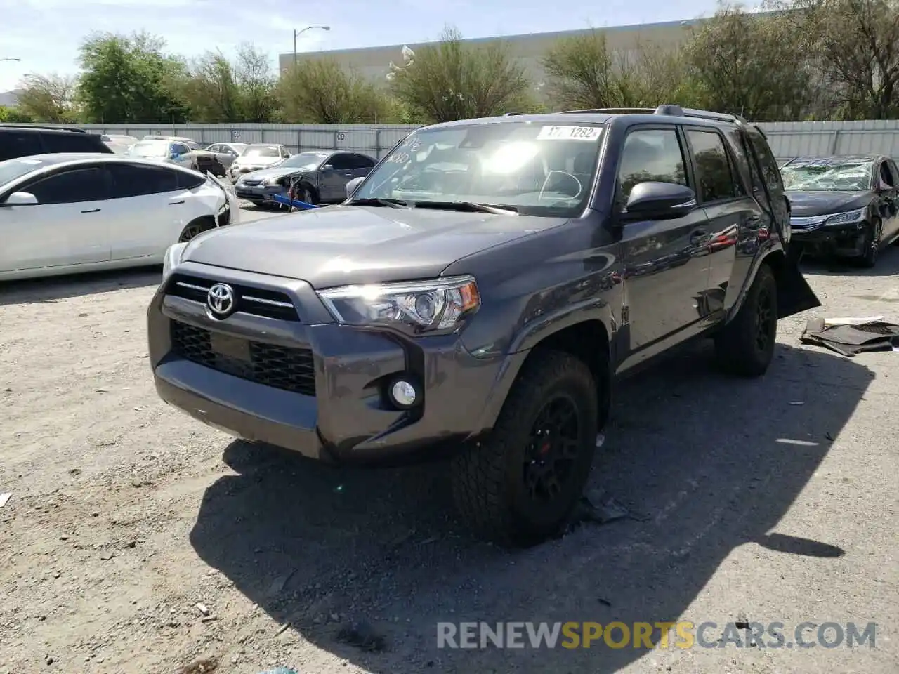 2 Photograph of a damaged car JTEBU5JRXL5792359 TOYOTA 4RUNNER 2020