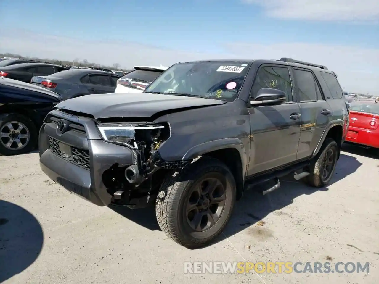 2 Photograph of a damaged car JTEBU5JRXL5793253 TOYOTA 4RUNNER 2020