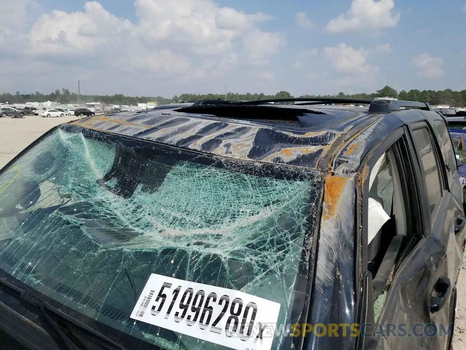 9 Фотография поврежденного автомобиля JTEBU5JRXL5794242 TOYOTA 4RUNNER 2020