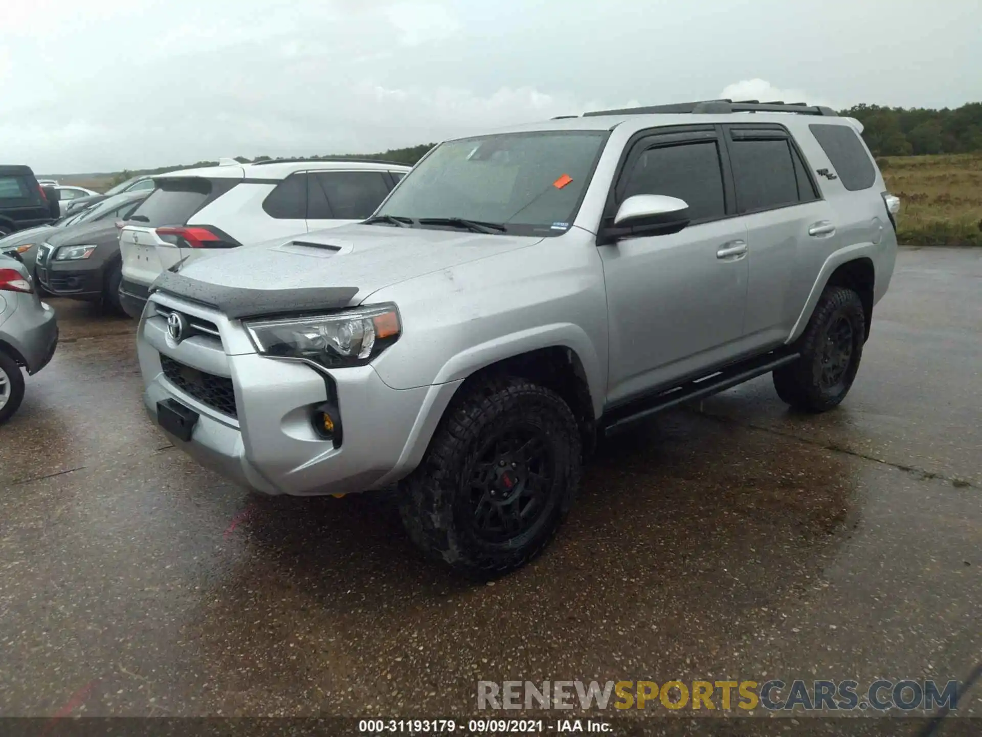 2 Photograph of a damaged car JTEBU5JRXL5795665 TOYOTA 4RUNNER 2020