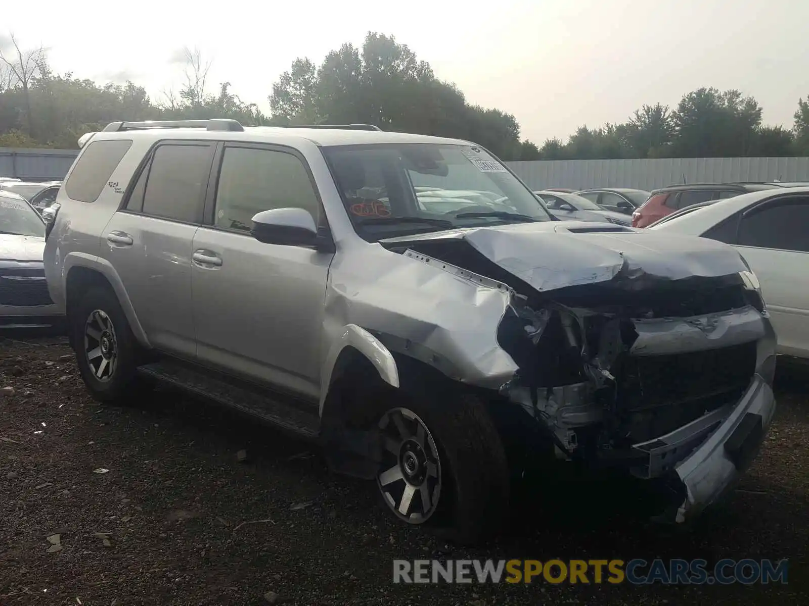 1 Photograph of a damaged car JTEBU5JRXL5800279 TOYOTA 4RUNNER 2020