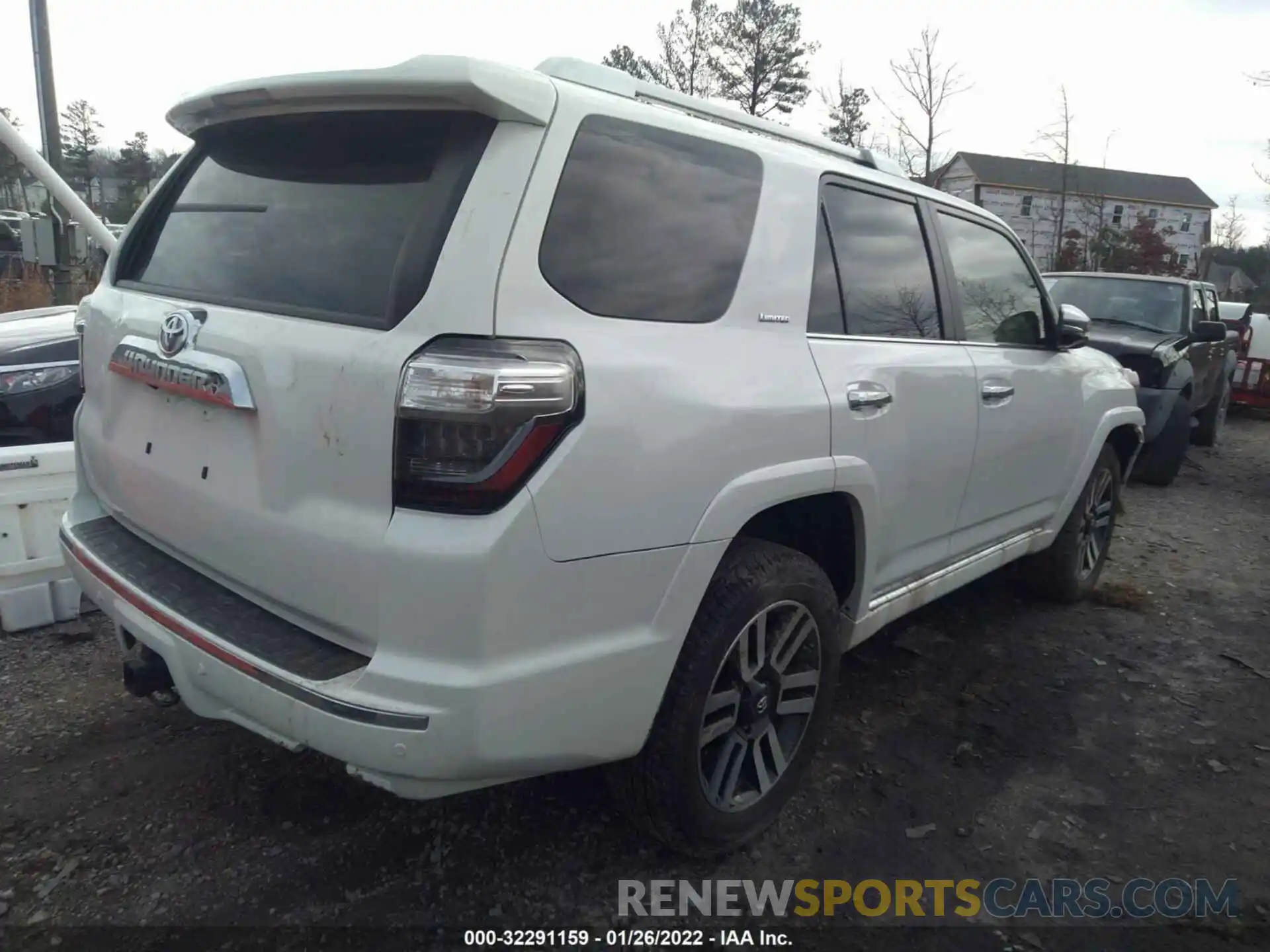 4 Photograph of a damaged car JTEBU5JRXL5812027 TOYOTA 4RUNNER 2020