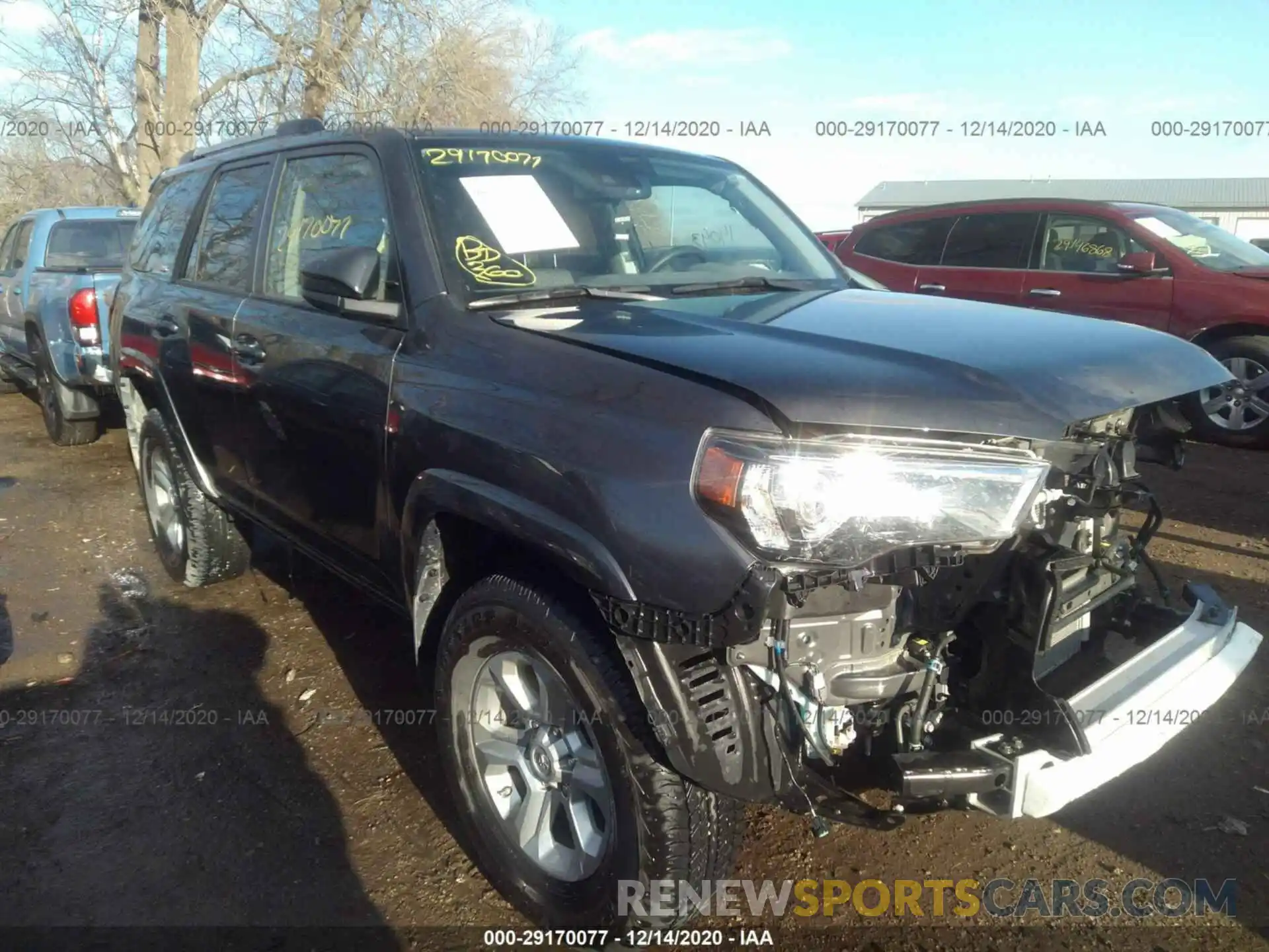 1 Photograph of a damaged car JTEBU5JRXL5813291 TOYOTA 4RUNNER 2020