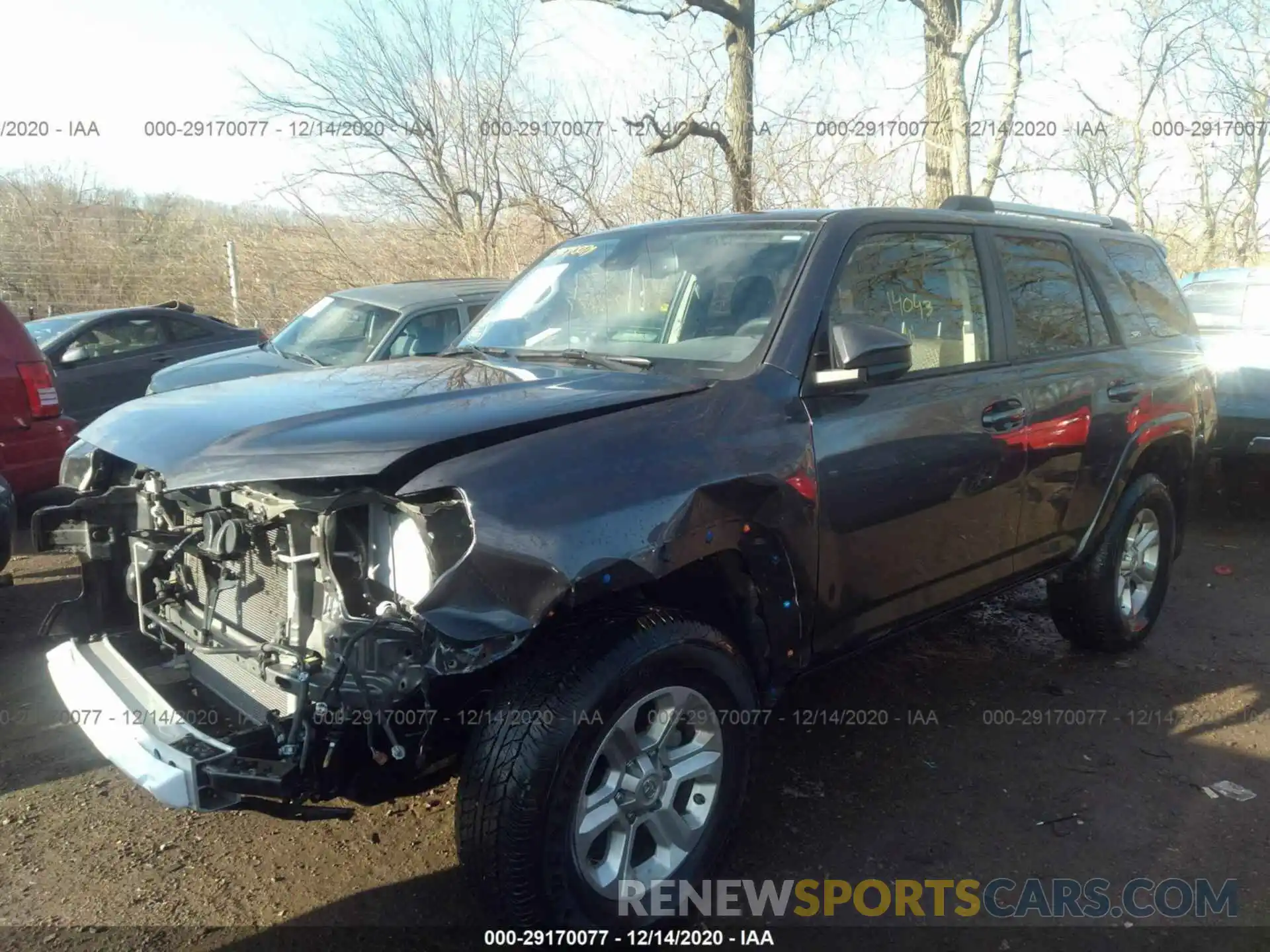 2 Photograph of a damaged car JTEBU5JRXL5813291 TOYOTA 4RUNNER 2020