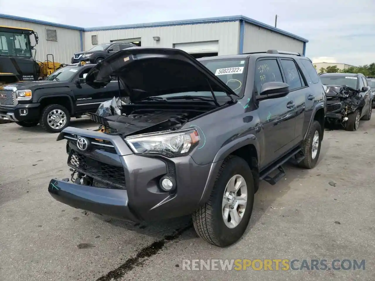 2 Photograph of a damaged car JTEBU5JRXL5819043 TOYOTA 4RUNNER 2020