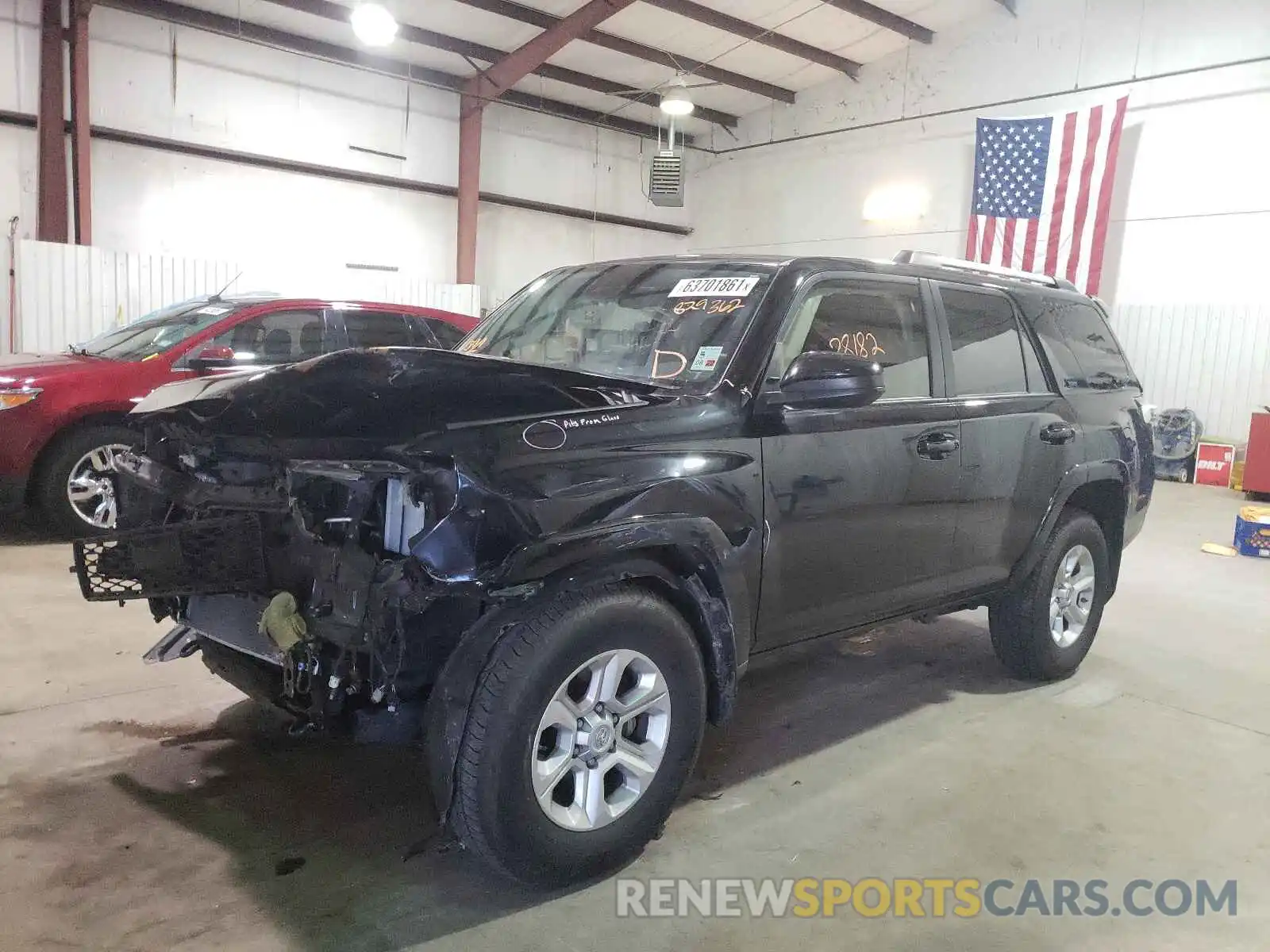 2 Photograph of a damaged car JTEBU5JRXL5829362 TOYOTA 4RUNNER 2020