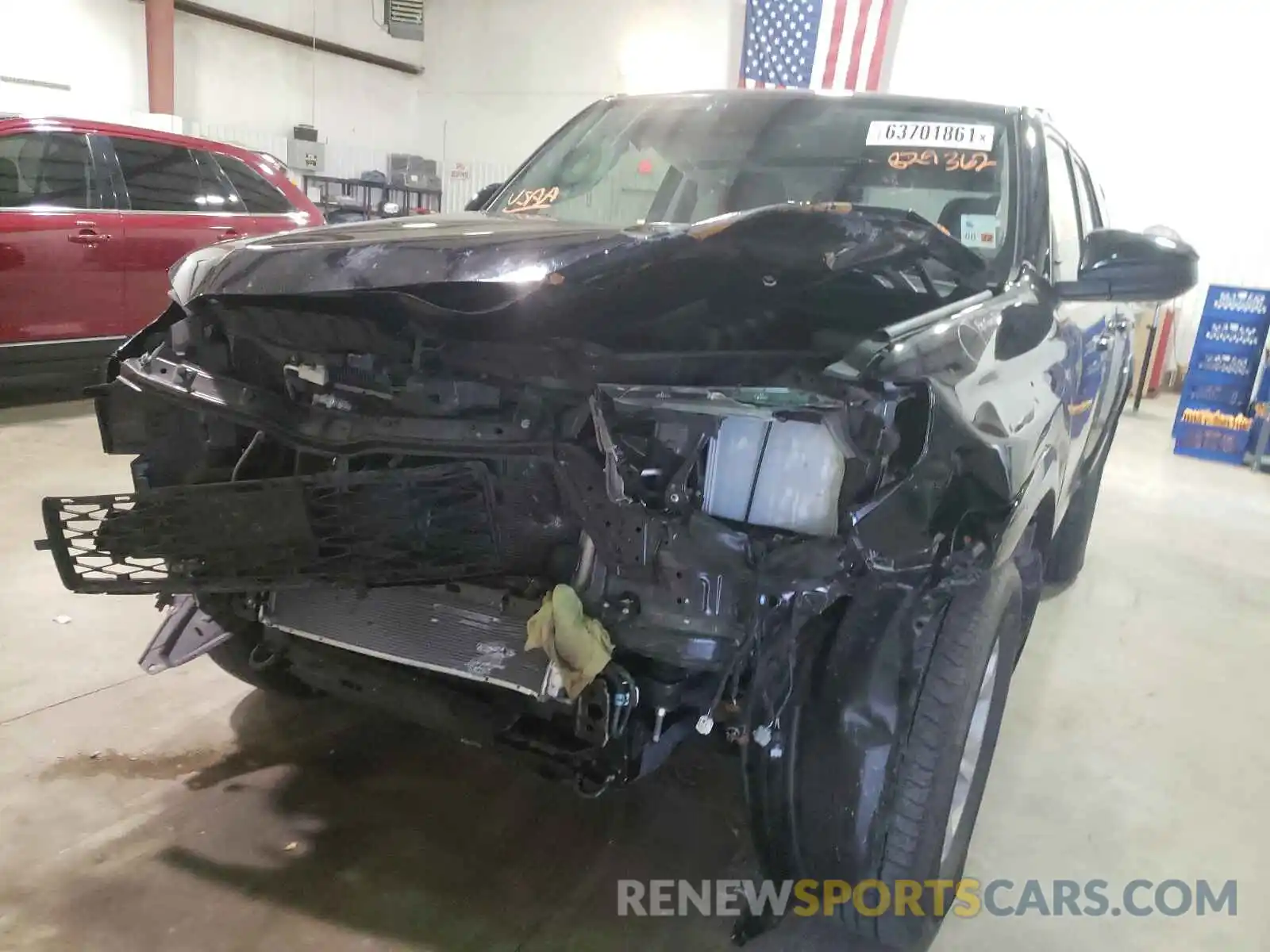 9 Photograph of a damaged car JTEBU5JRXL5829362 TOYOTA 4RUNNER 2020