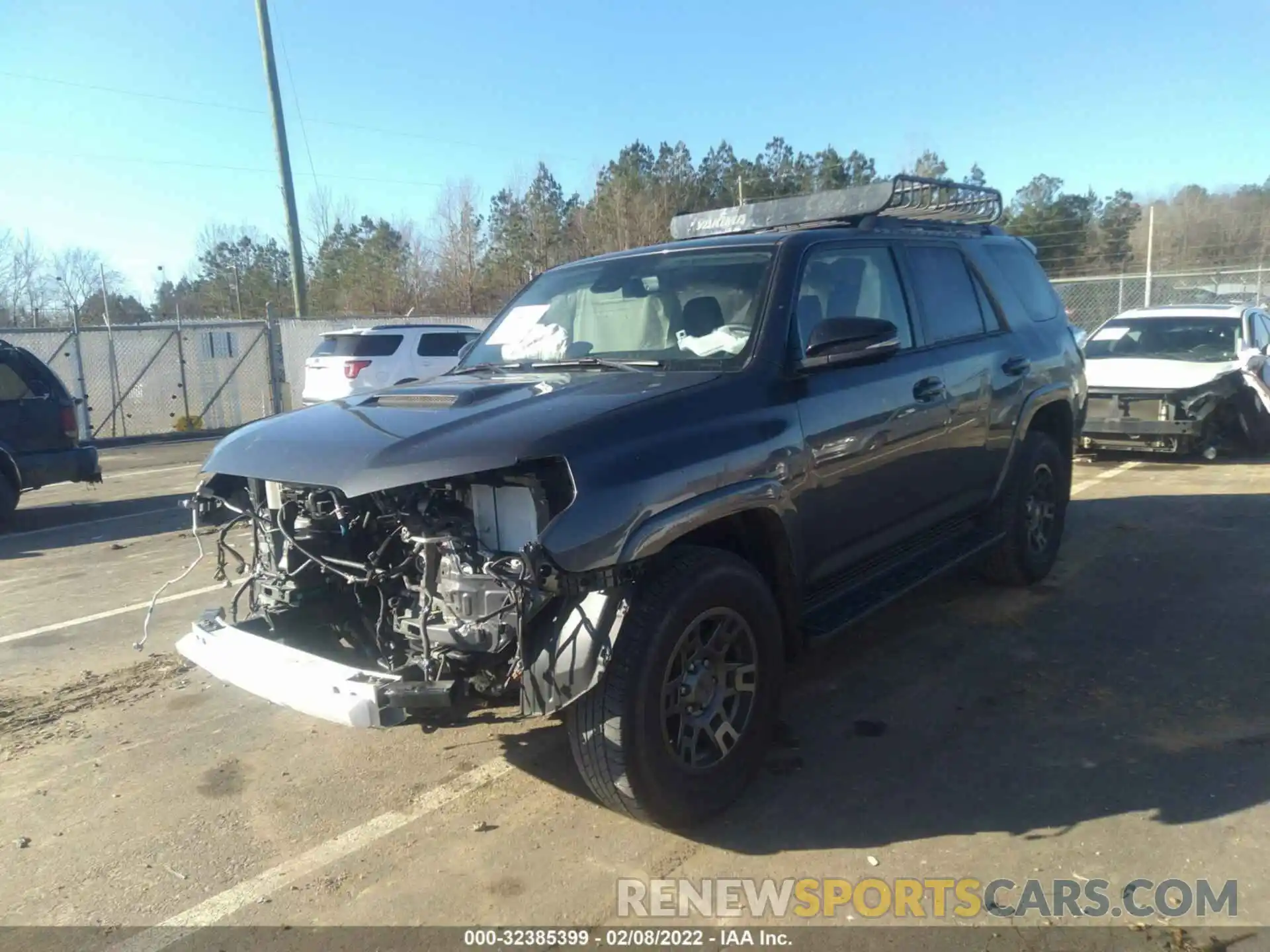 2 Photograph of a damaged car JTEBU5JRXL5830933 TOYOTA 4RUNNER 2020