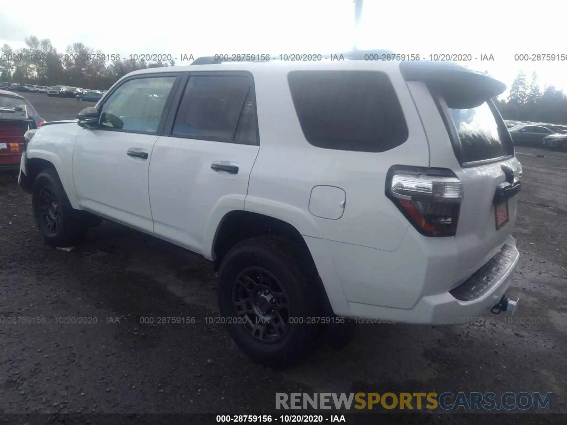 3 Фотография поврежденного автомобиля JTEBU5JRXL5835193 TOYOTA 4RUNNER 2020