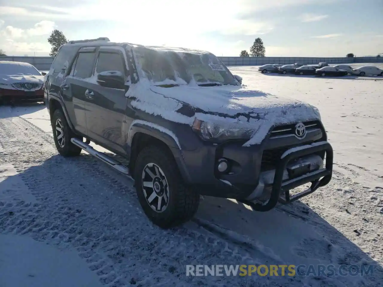 1 Photograph of a damaged car JTEBU5JRXL5835811 TOYOTA 4RUNNER 2020