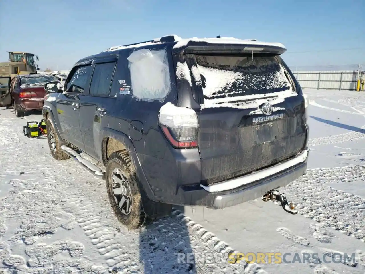 3 Photograph of a damaged car JTEBU5JRXL5835811 TOYOTA 4RUNNER 2020