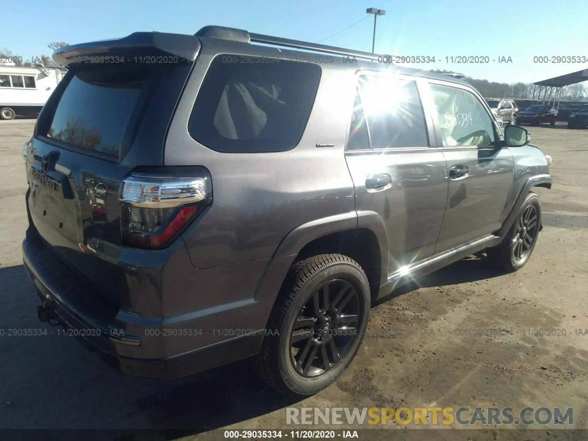 4 Photograph of a damaged car JTEBU5JRXL5836697 TOYOTA 4RUNNER 2020