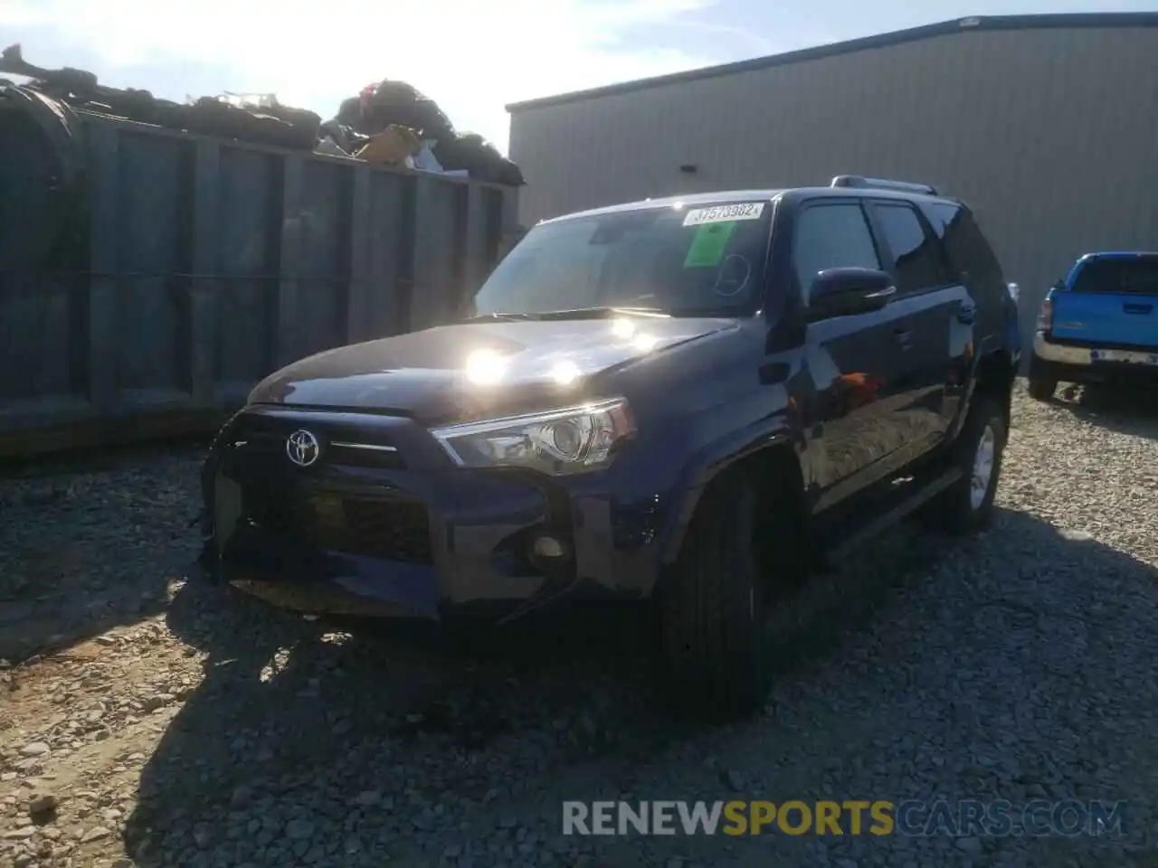 2 Photograph of a damaged car JTEZU5JR0L5224006 TOYOTA 4RUNNER 2020