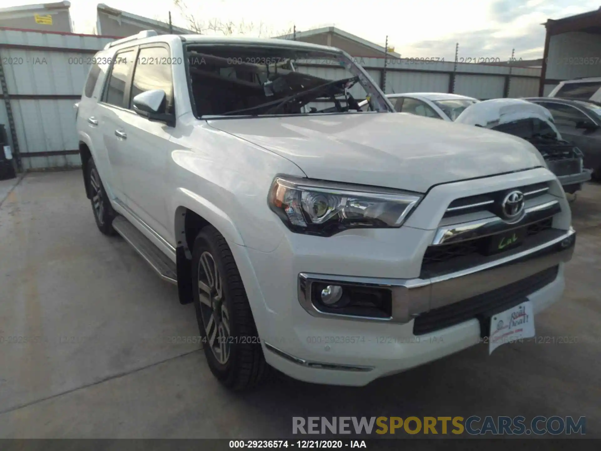 1 Photograph of a damaged car JTEZU5JR1L5222202 TOYOTA 4RUNNER 2020