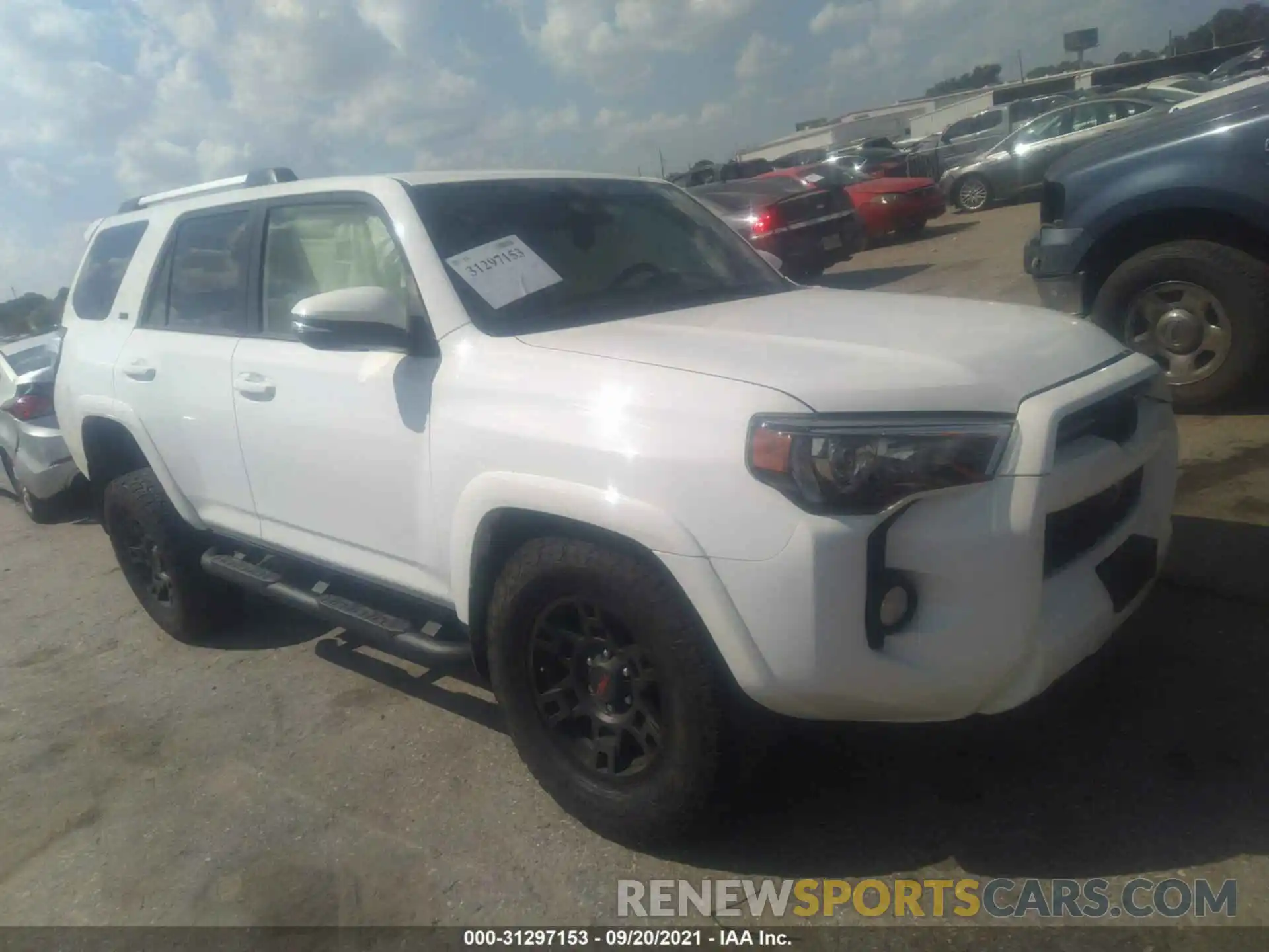 1 Photograph of a damaged car JTEZU5JR1L5223141 TOYOTA 4RUNNER 2020