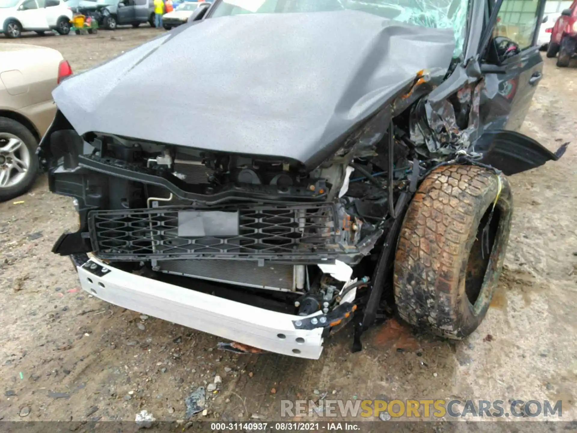 6 Photograph of a damaged car JTEZU5JR1L5225634 TOYOTA 4RUNNER 2020