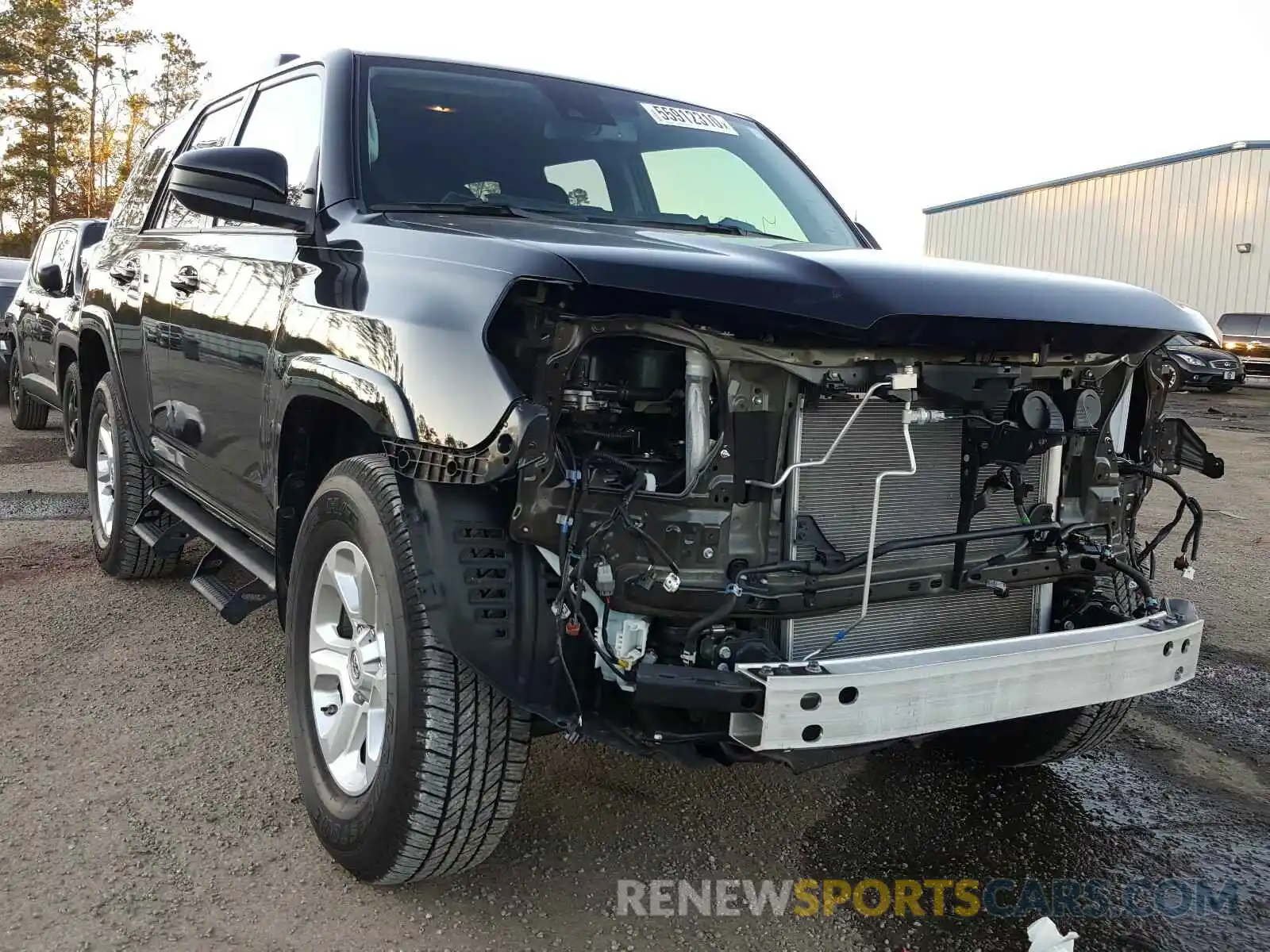 1 Photograph of a damaged car JTEZU5JR2L5214237 TOYOTA 4RUNNER 2020