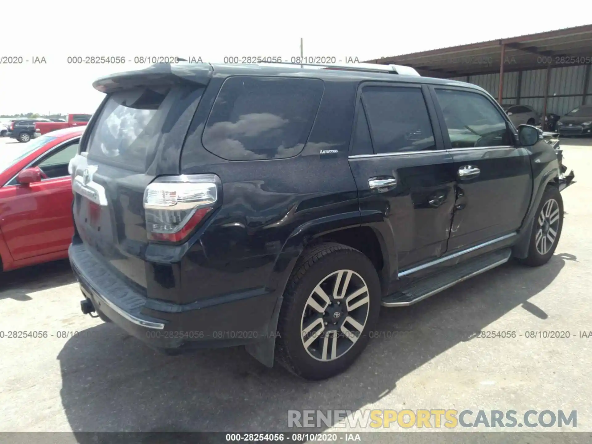 4 Photograph of a damaged car JTEZU5JR2L5216926 TOYOTA 4RUNNER 2020