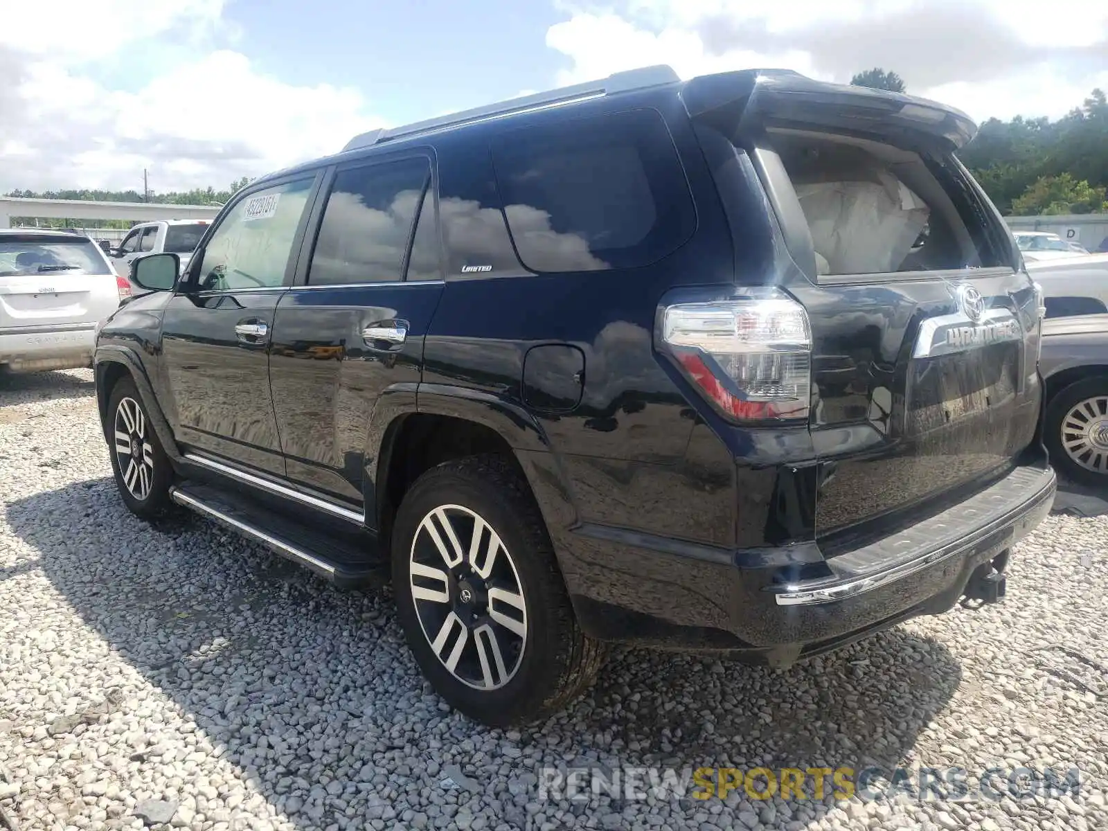 3 Photograph of a damaged car JTEZU5JR2L5221074 TOYOTA 4RUNNER 2020