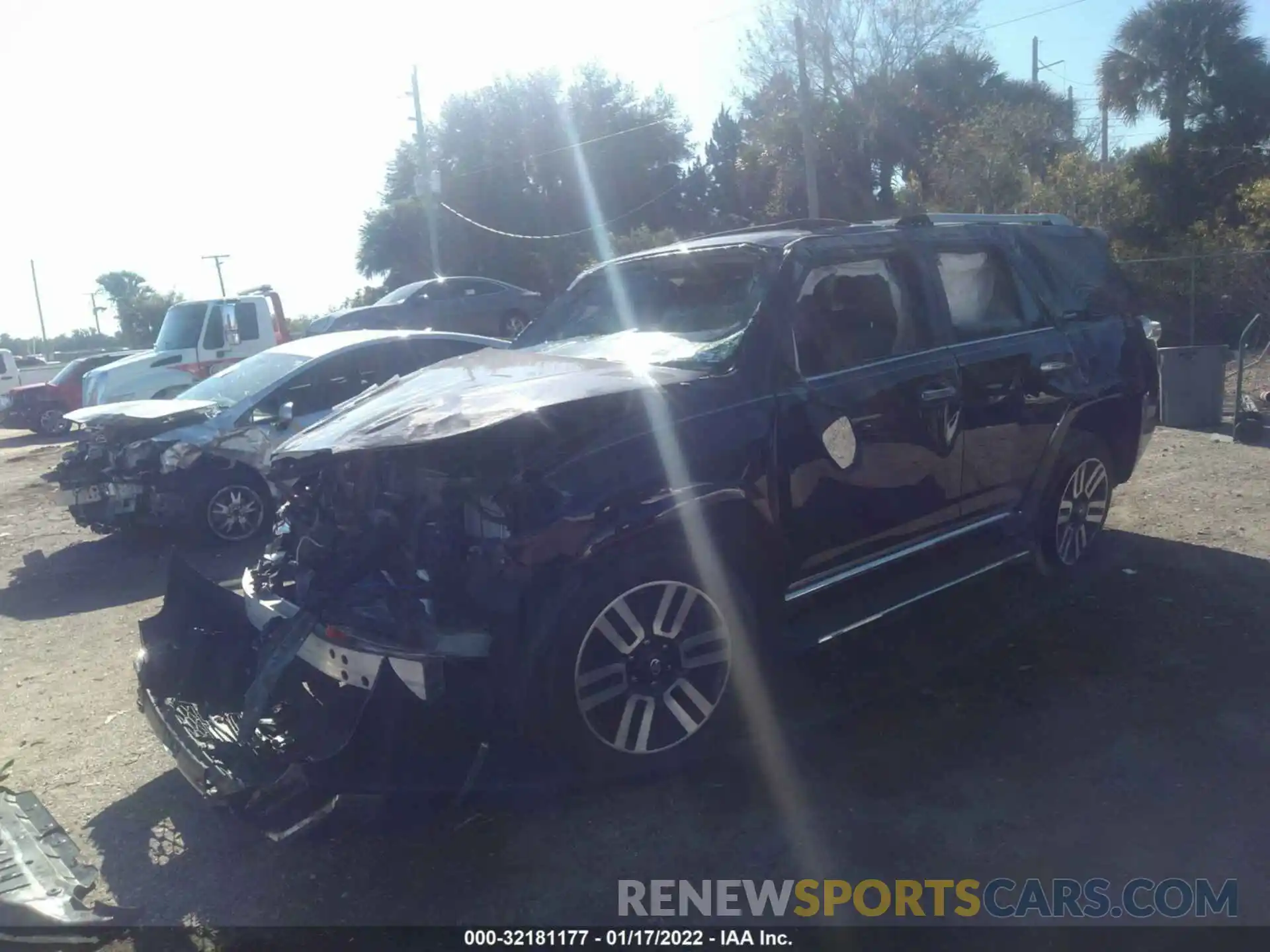 2 Photograph of a damaged car JTEZU5JR2L5227621 TOYOTA 4RUNNER 2020