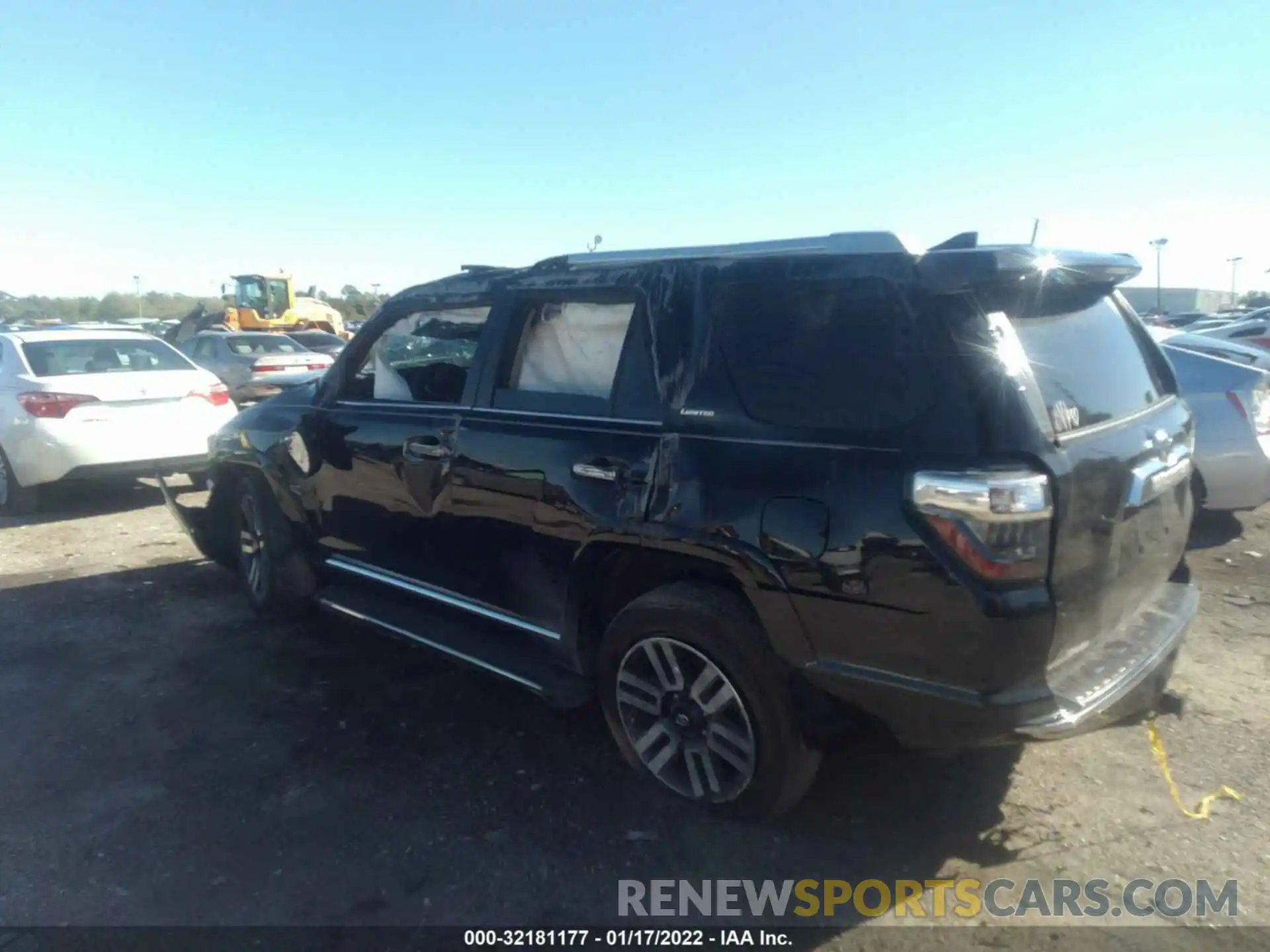 3 Фотография поврежденного автомобиля JTEZU5JR2L5227621 TOYOTA 4RUNNER 2020