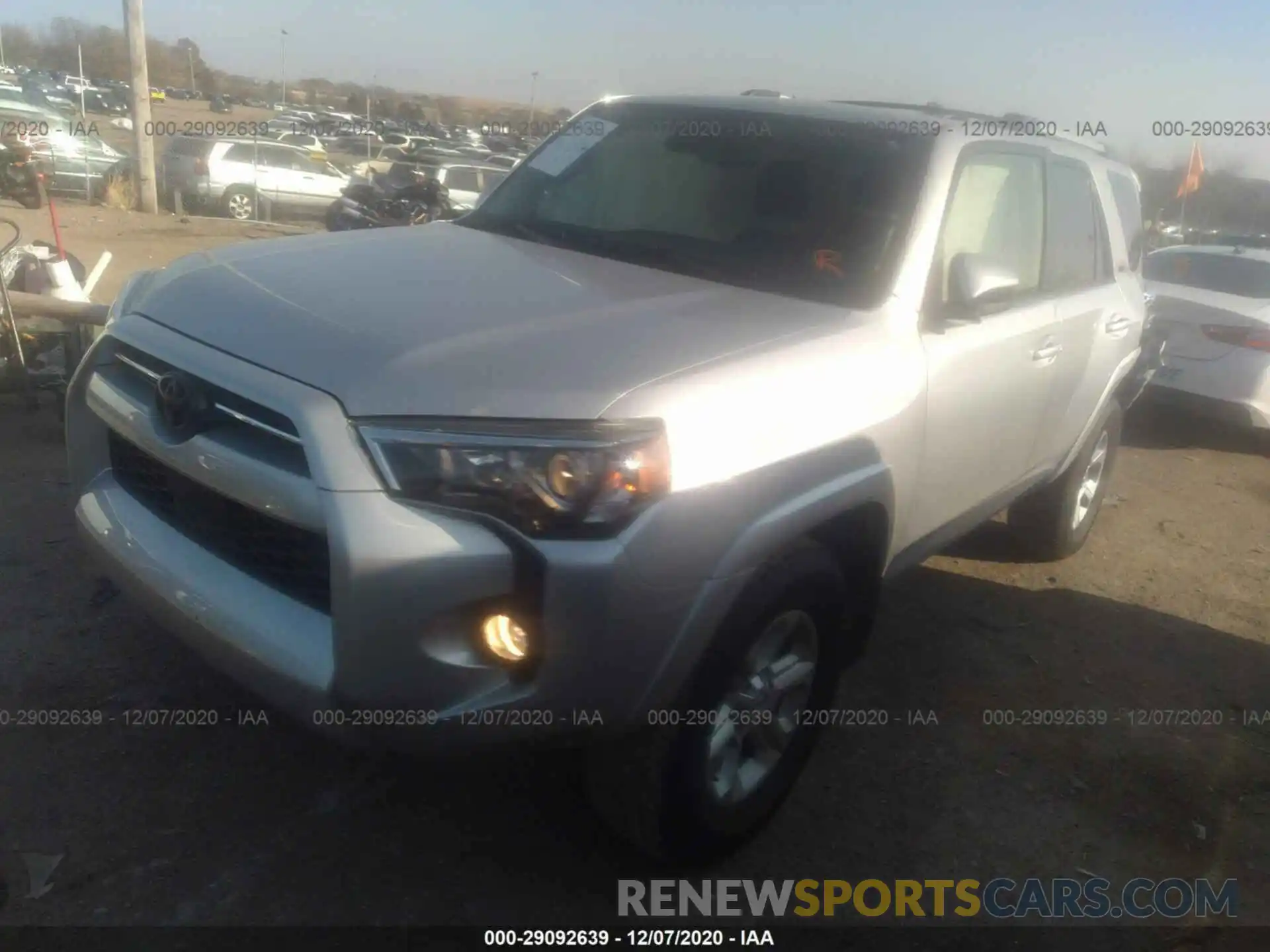 2 Фотография поврежденного автомобиля JTEZU5JR3L5219186 TOYOTA 4RUNNER 2020