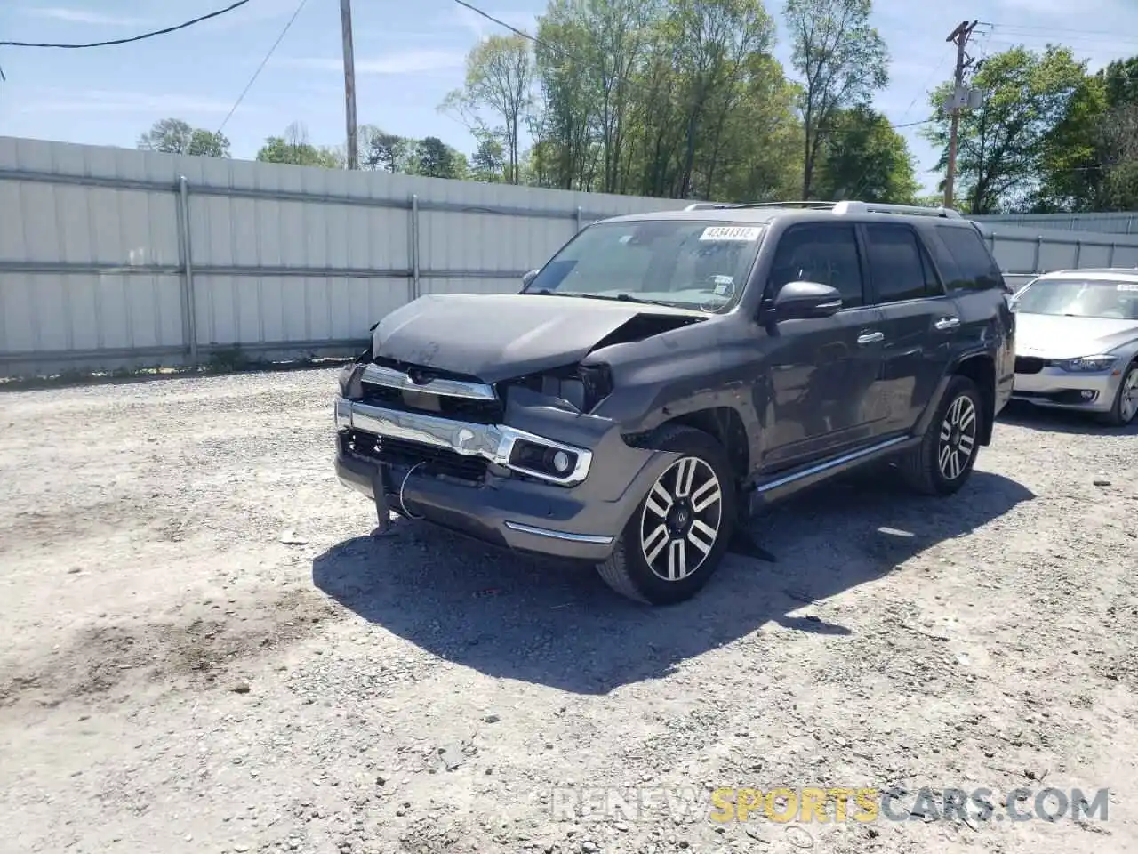 2 Photograph of a damaged car JTEZU5JR3L5222346 TOYOTA 4RUNNER 2020