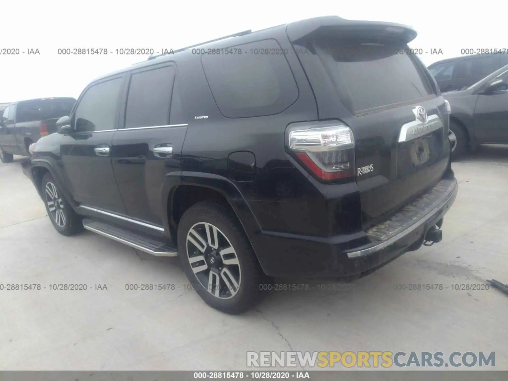 3 Фотография поврежденного автомобиля JTEZU5JR4L5216443 TOYOTA 4RUNNER 2020