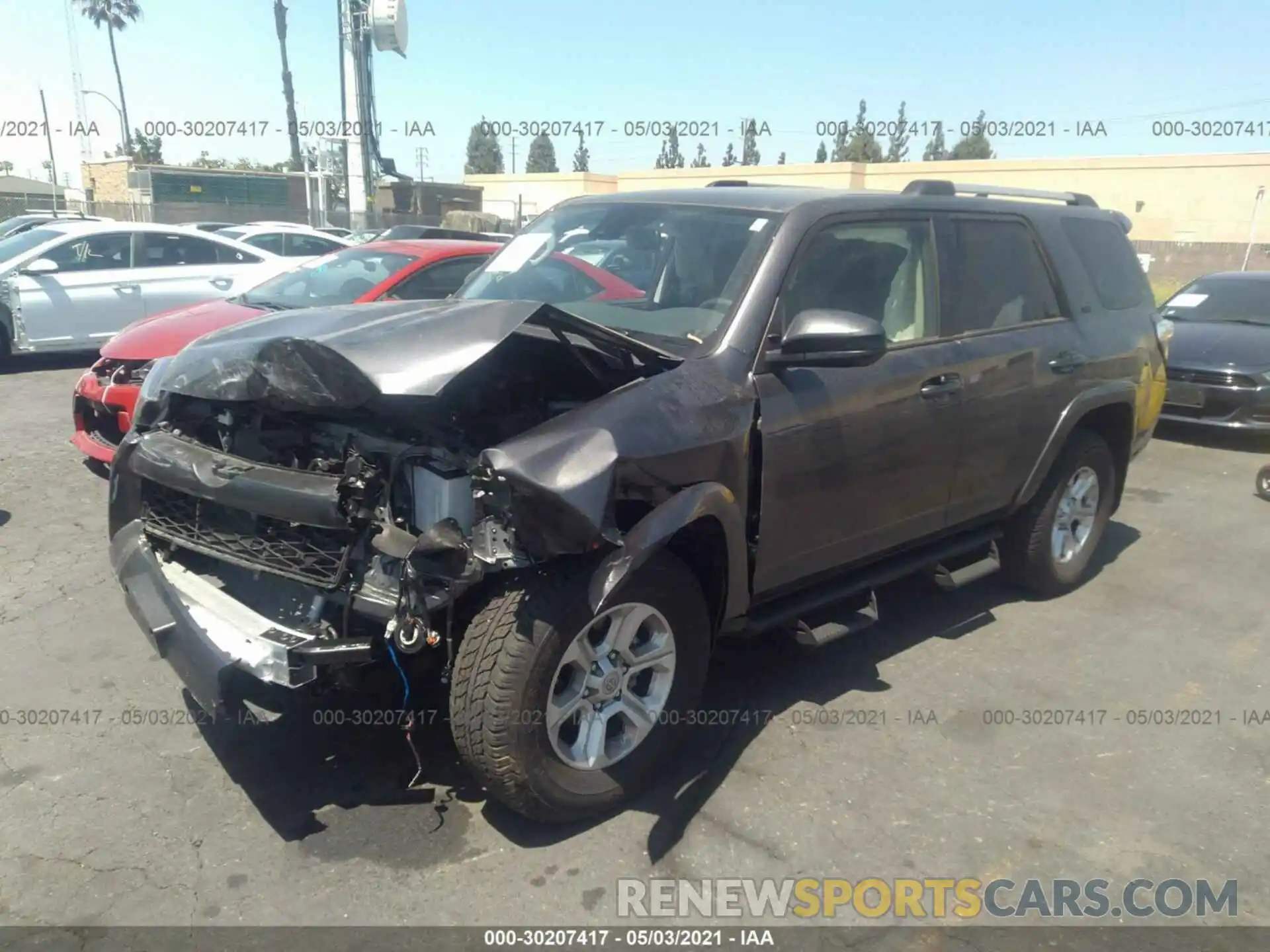 2 Photograph of a damaged car JTEZU5JR4L5225434 TOYOTA 4RUNNER 2020