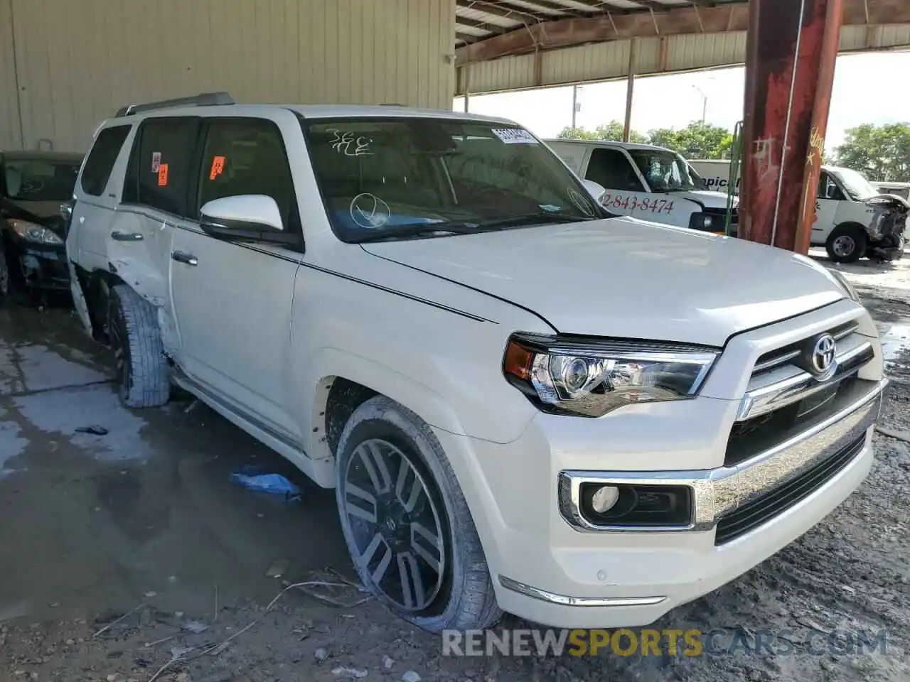 1 Photograph of a damaged car JTEZU5JR5L5217438 TOYOTA 4RUNNER 2020